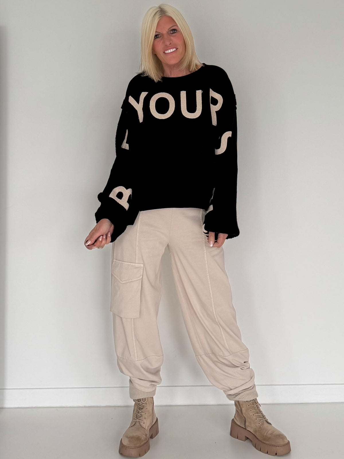 Sweater mit Strickeinsätzen - schwarz