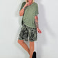 Feinstrick T-Shirt mit V-Ausschnitt - khaki