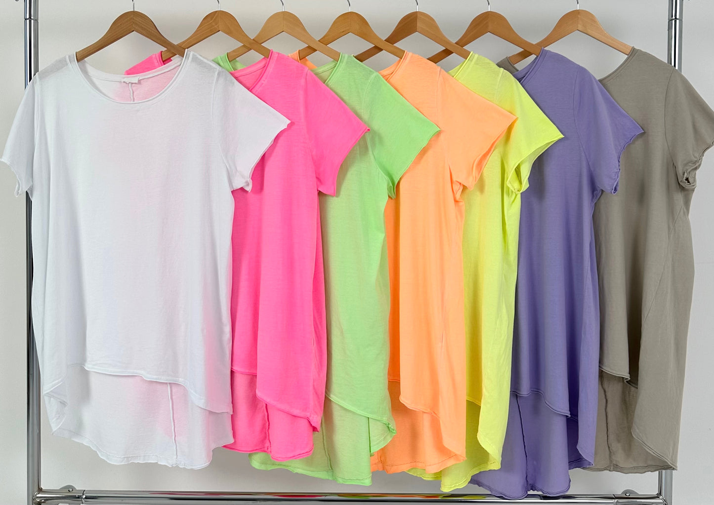 Lässiges Basic-Shirt - 7 Farben