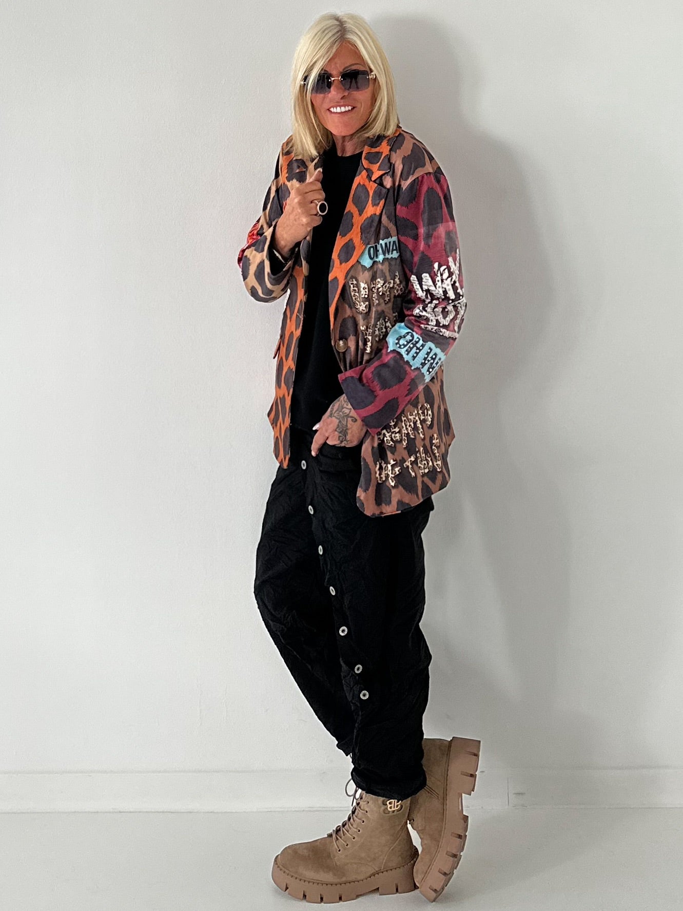 Printed blazer with rhinestones - leo - multicolored