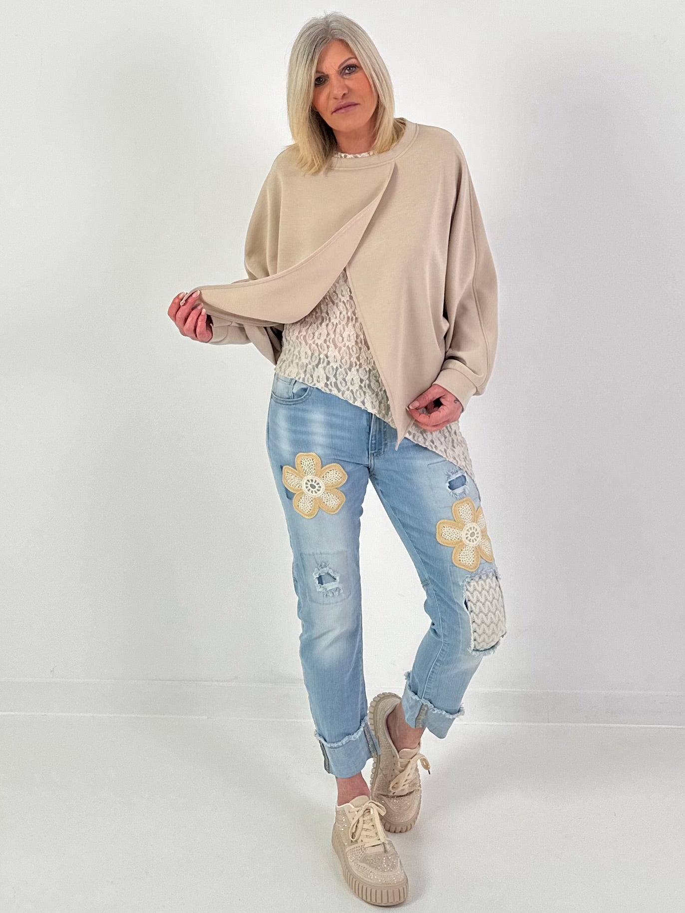Oversized Sweater überlappend - beige