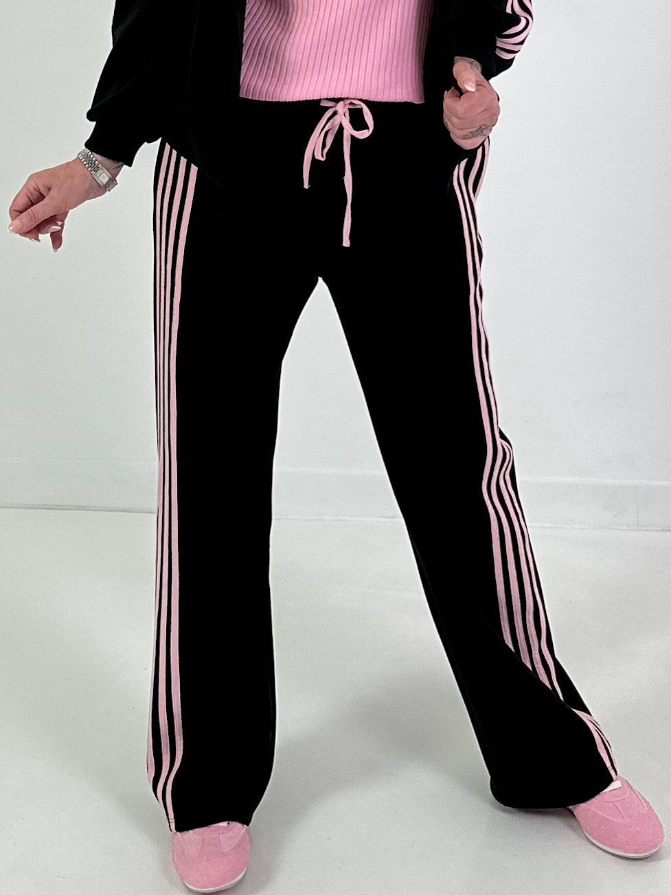 Hose mit Streifendetails - schwarz