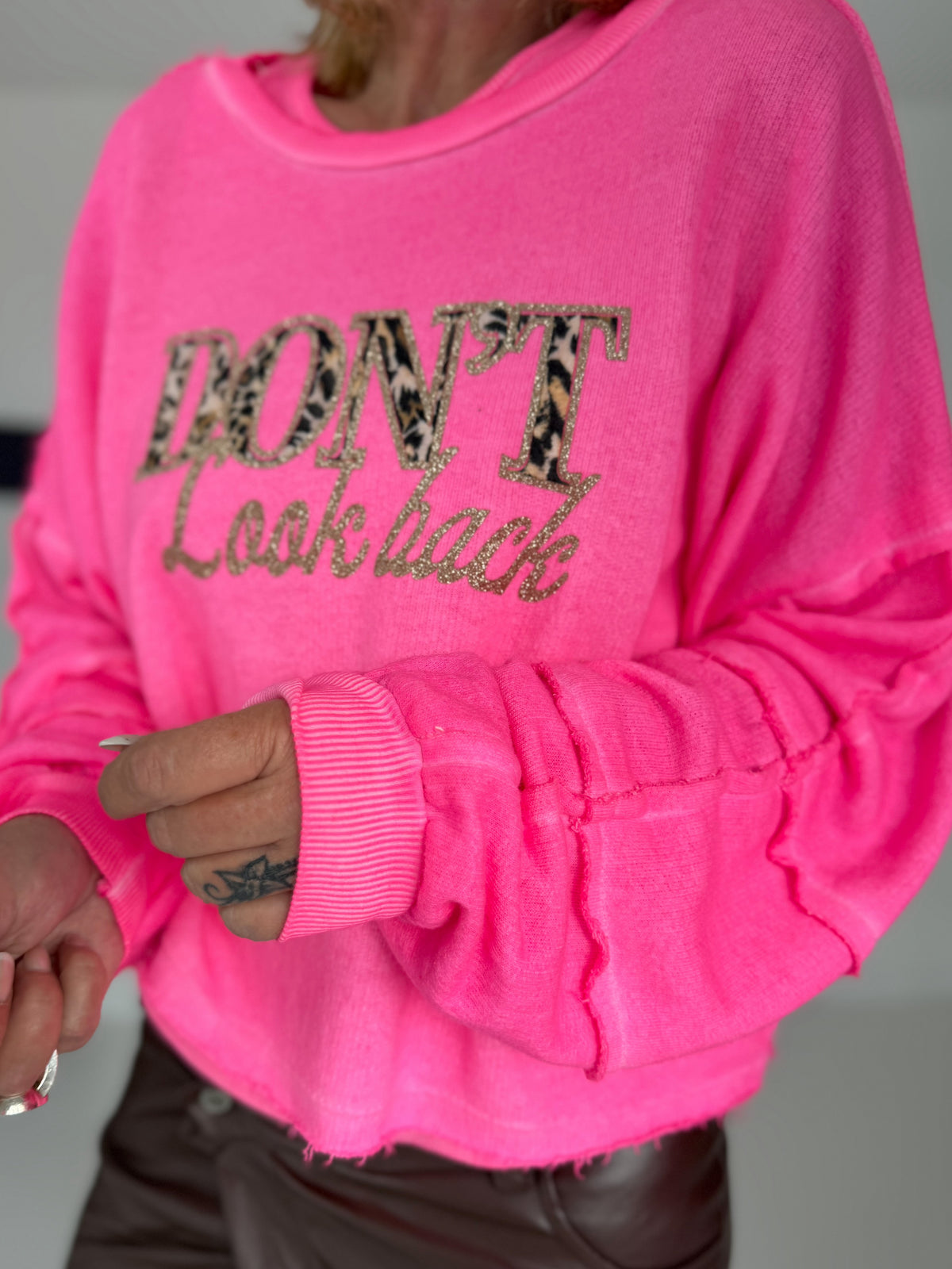 Sweater Don´t Look Back  - neonpink-leo