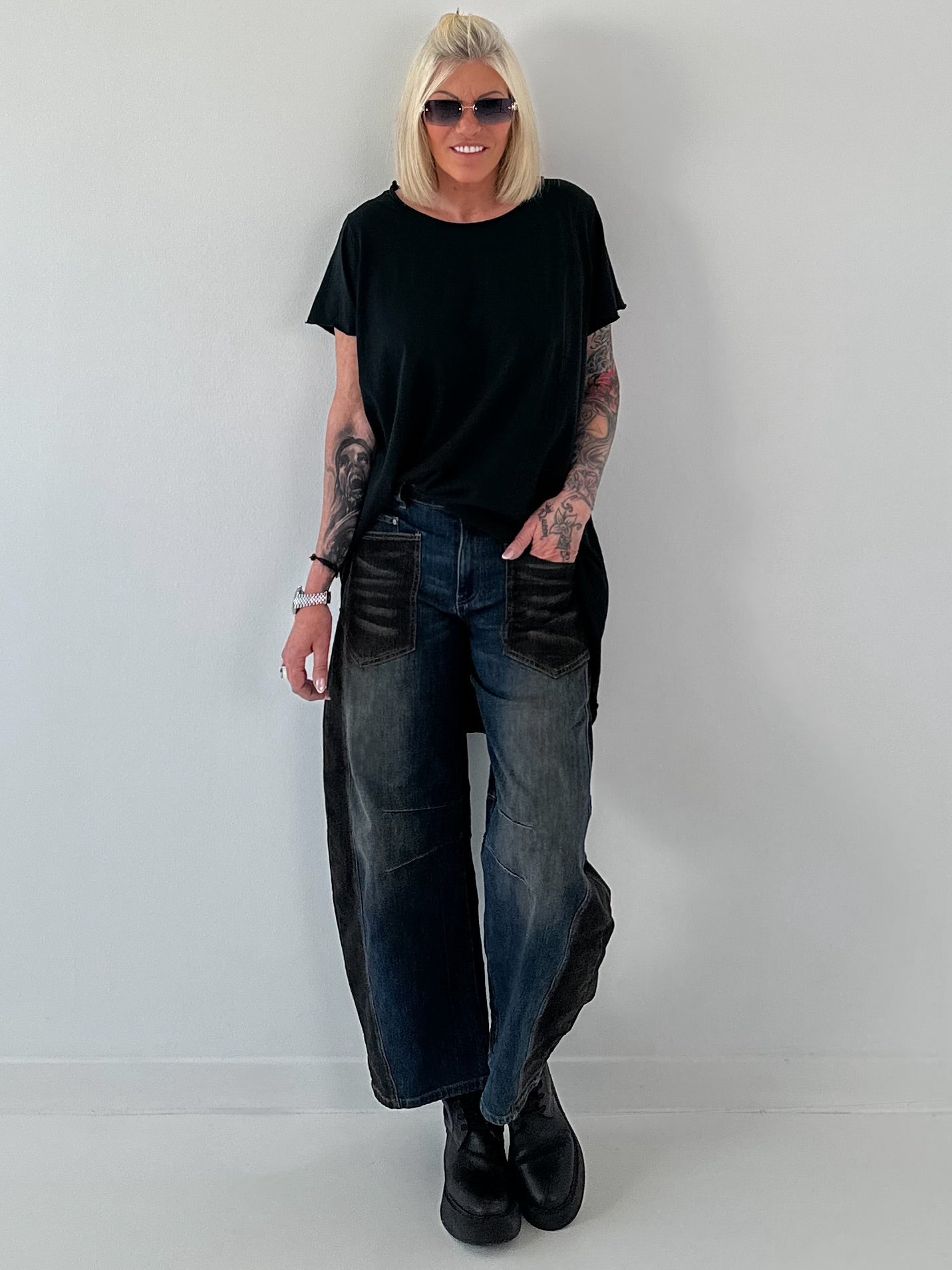 Oversized T-shirt - black