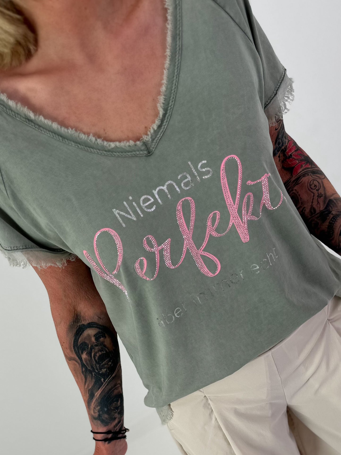 T-Shirt with statement print - khaki