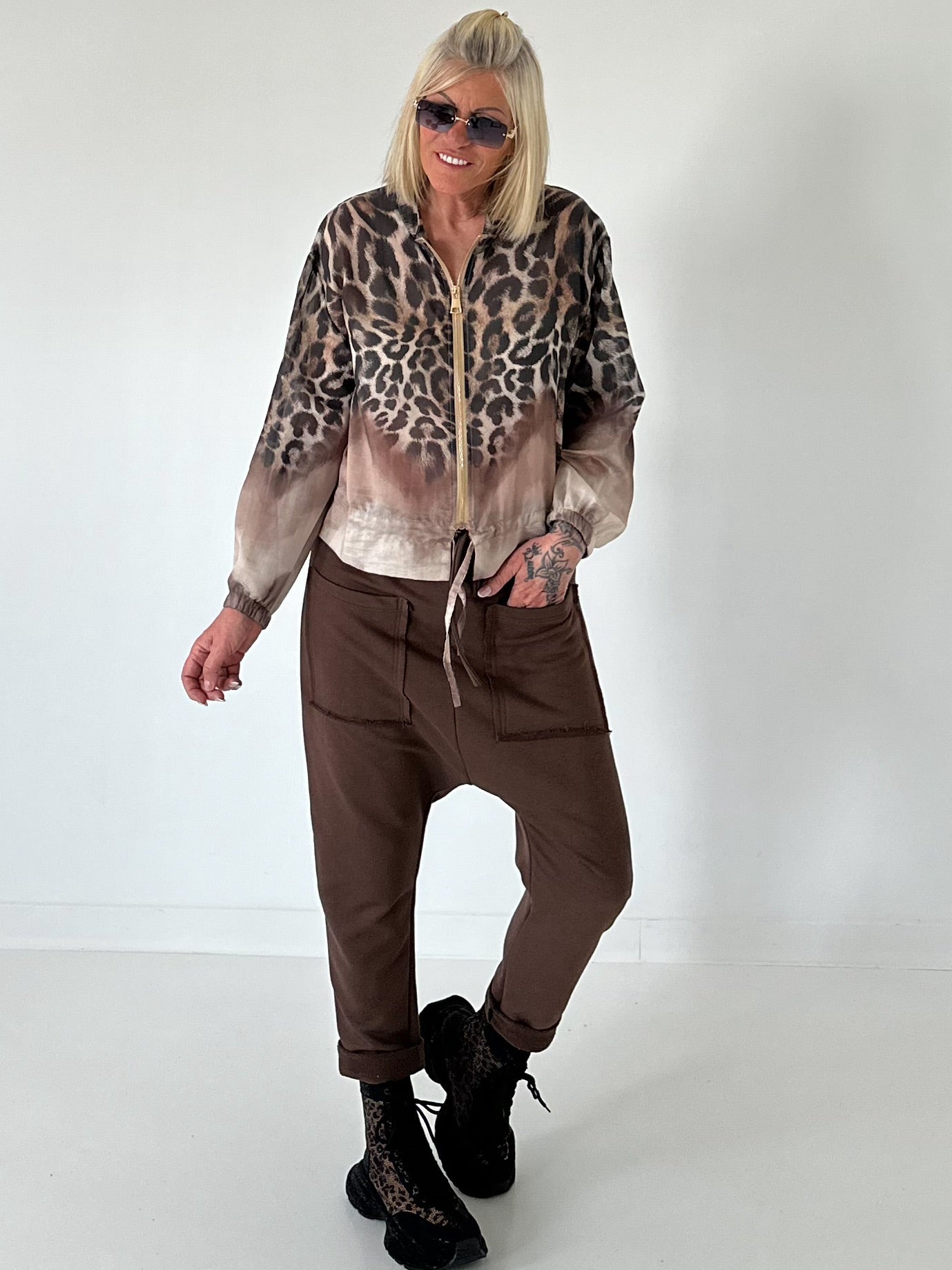 Blouse jacket with print - leo-beige