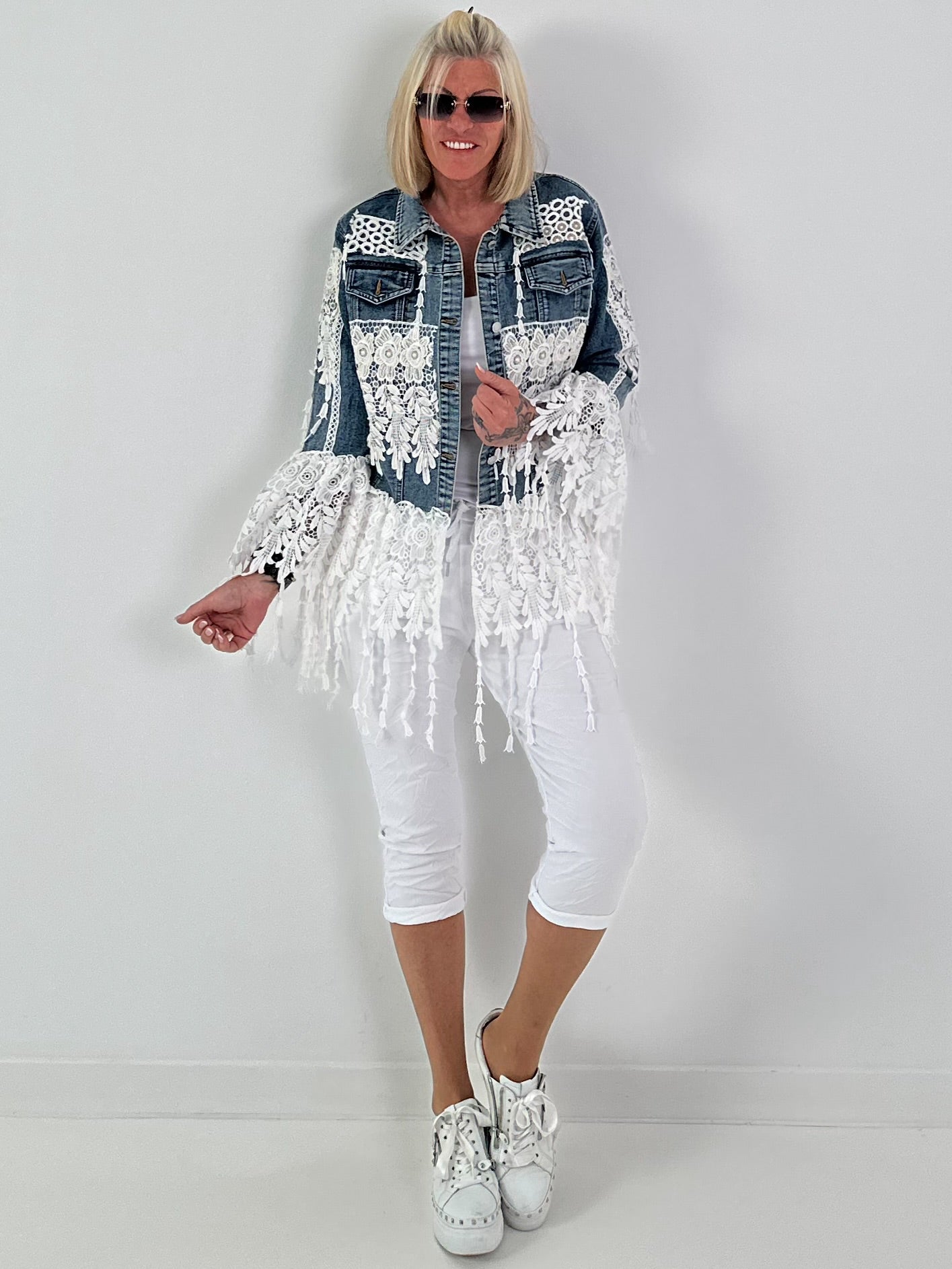 Boho Jeansjacke mit besonderen  Details - denim-weiss