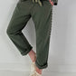 Hose mit goldenen Nieten-Details - oliv
