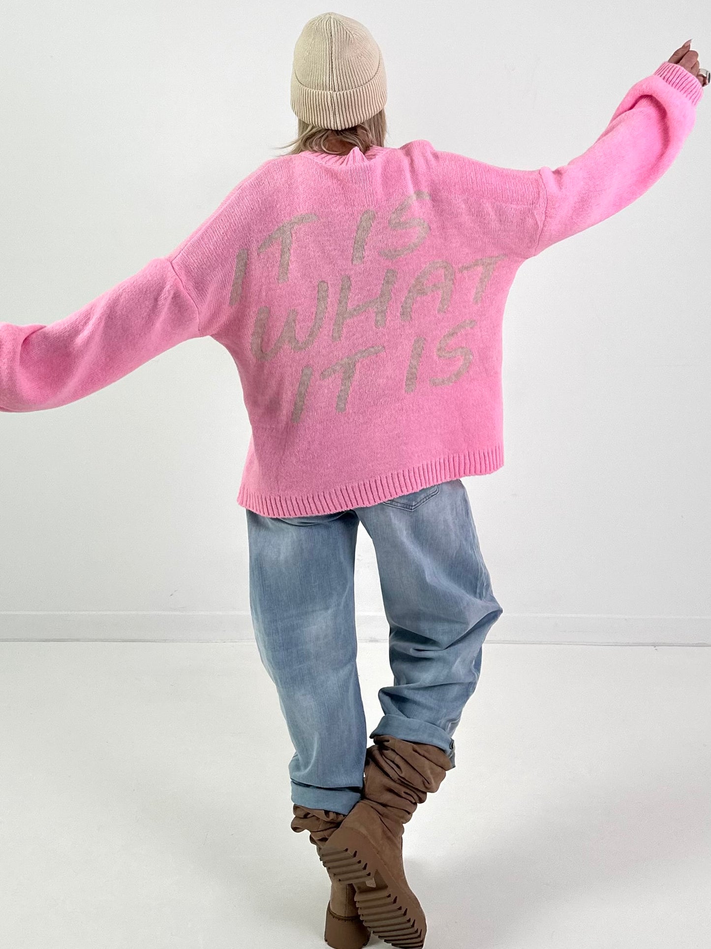 Sweater model "It is what it is" - pink