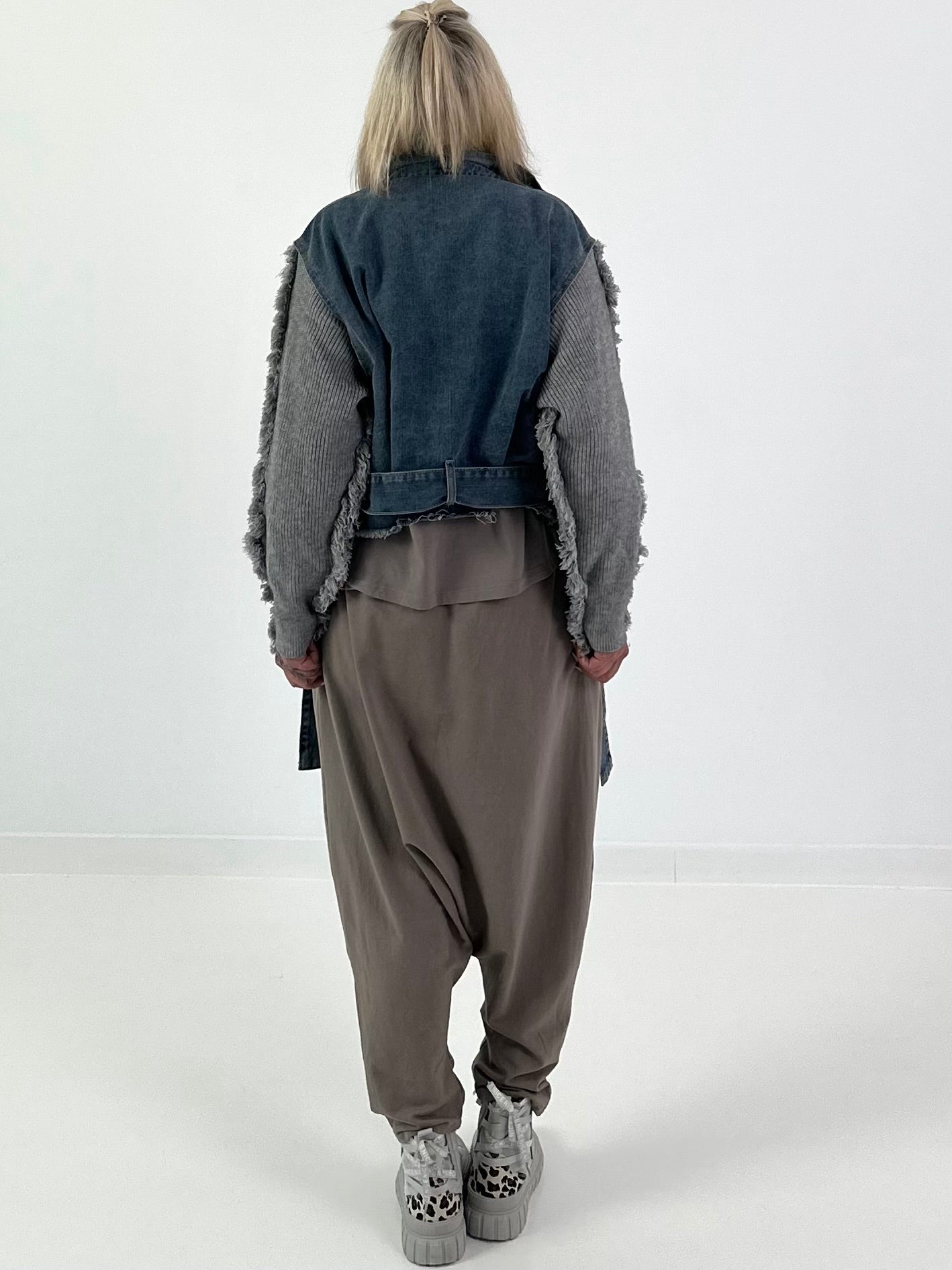 Jeansjacke mit Strickärmeln - denim-grau