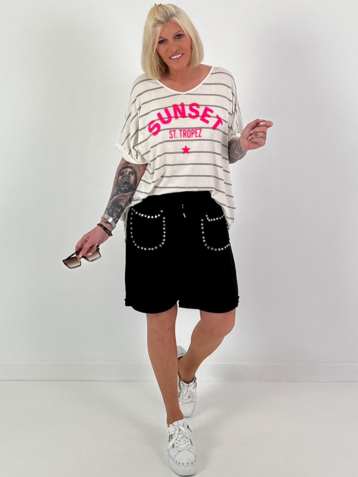 T-Shirt mit Streifen Sunset - ecru-schwarz