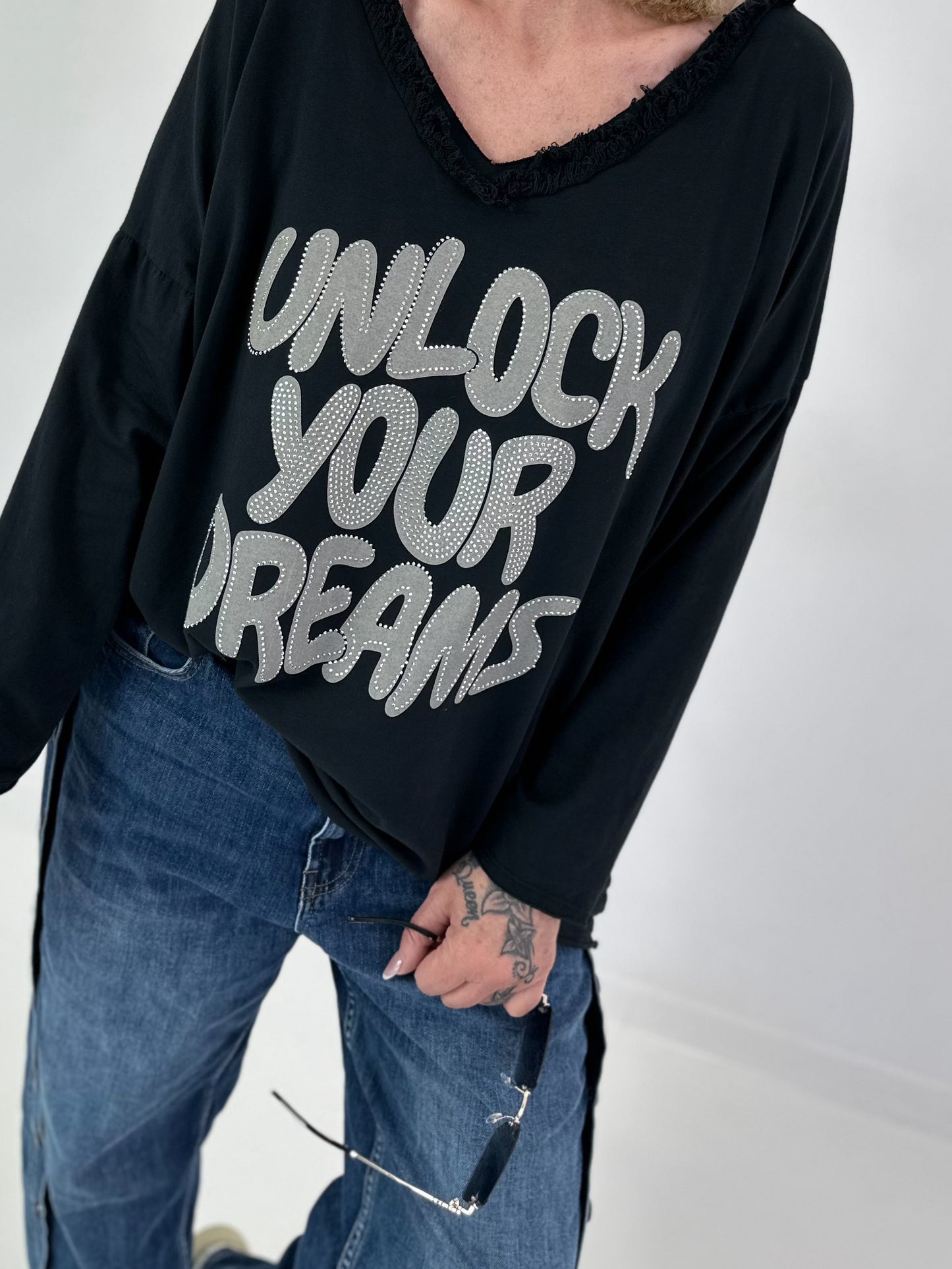 Oversized Shirt Unlock Your Dreams - Black
