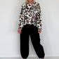 Sweater im Allover-Leo-Print mit Strass- und Glitzer Smileys - weiss-mehrfarbig