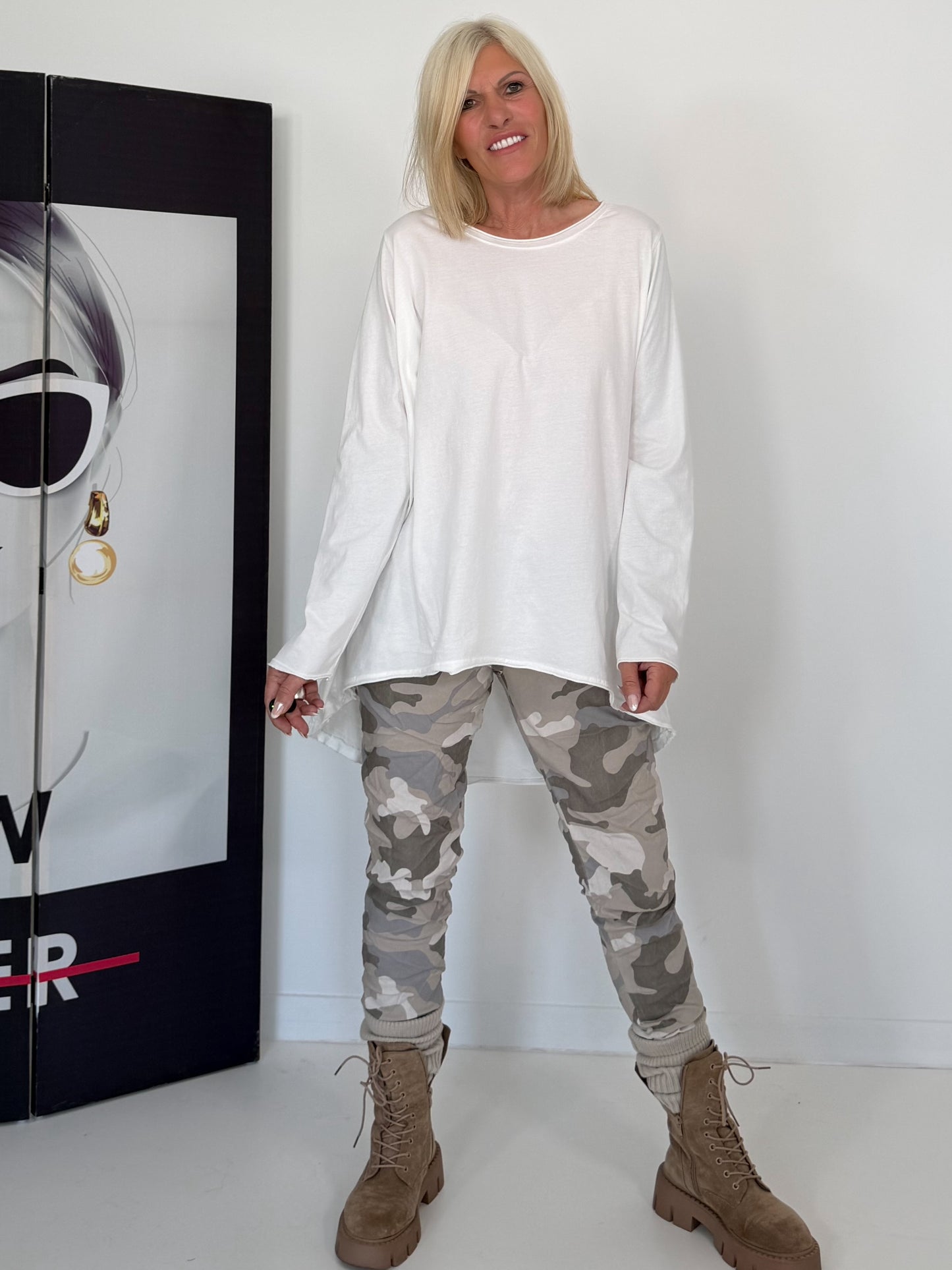 Basic Shirt mit Rundhalsausschnitt -weiss