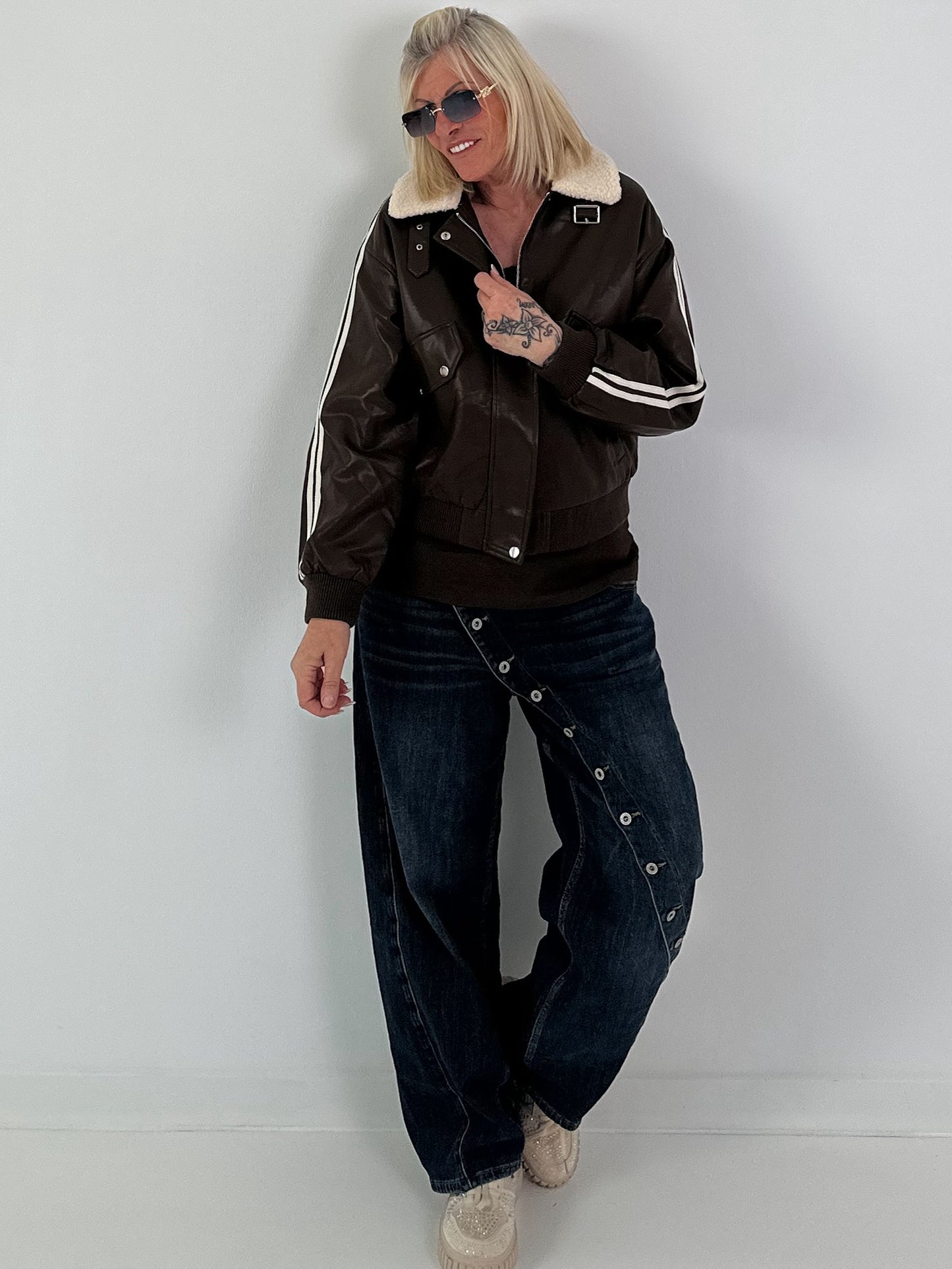 Stylish pilot jacket in a leather look - mocha