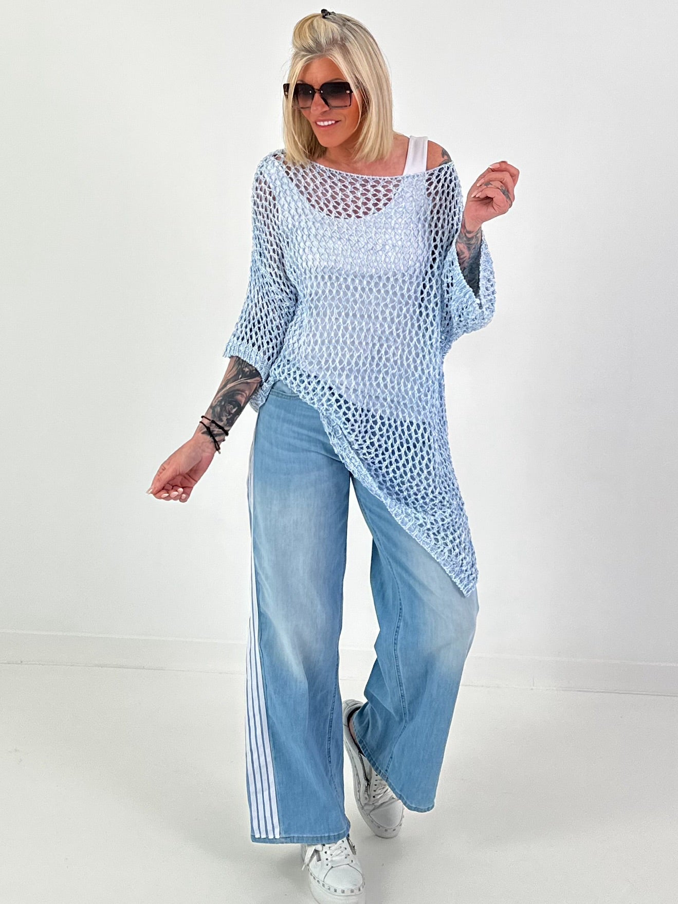 Häkelpullover asymmetrisch - hellblau