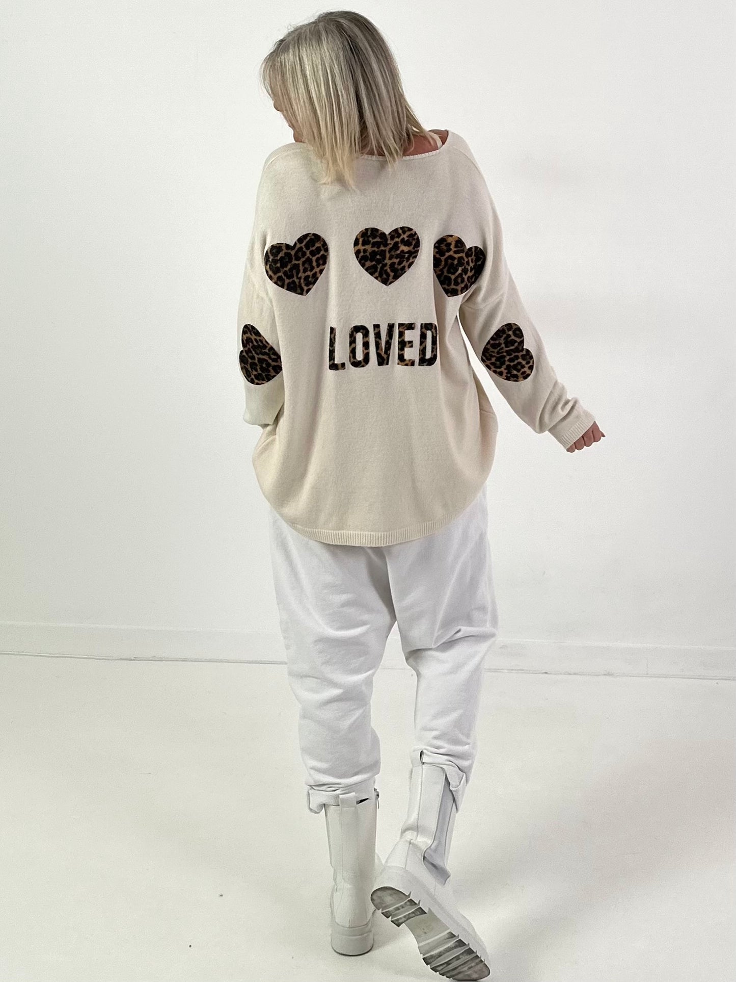 Strickpullover Modell "Loved Edition" - ecru