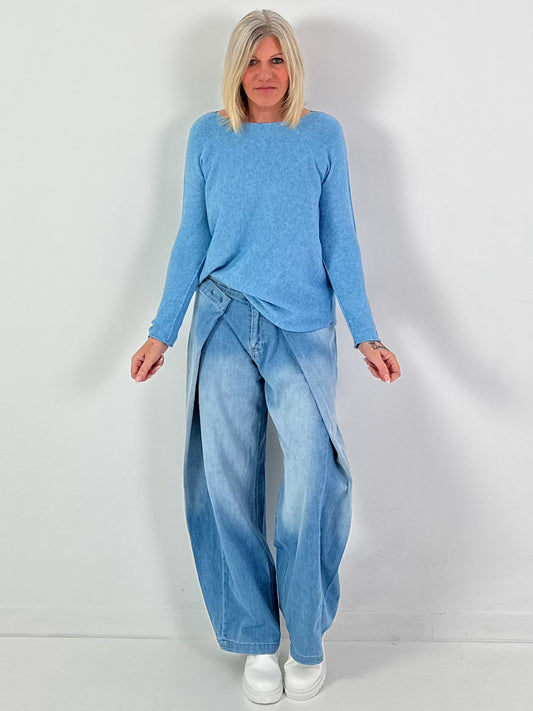 Fijn gebreide trui model "Pure Frame" - blauw