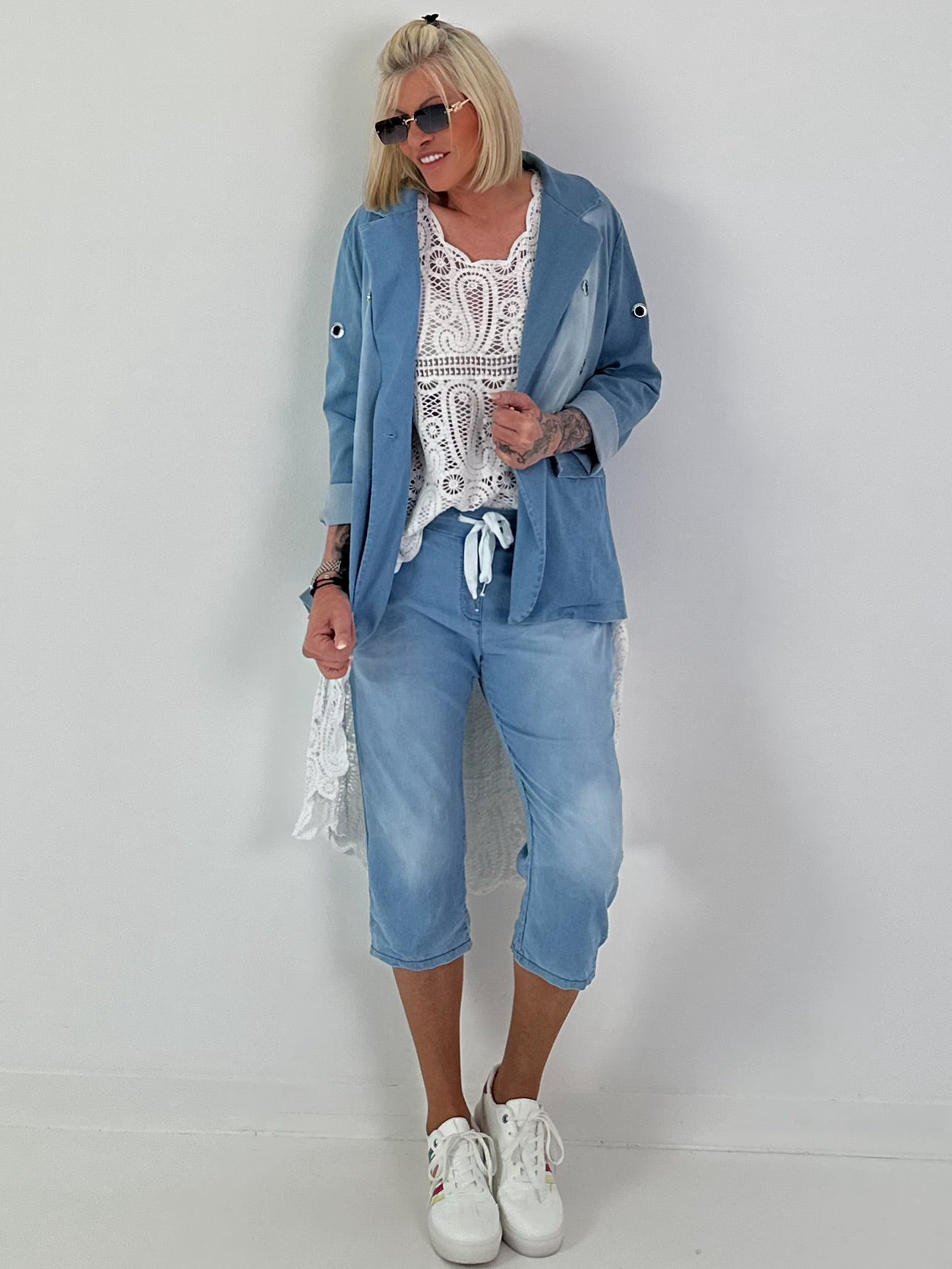Jeans Blazer mit Ösendetails