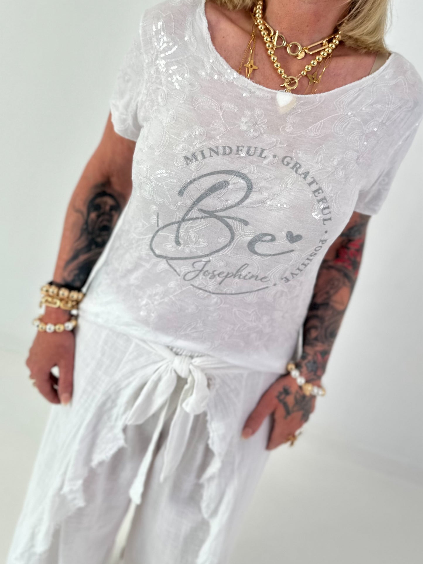T-Shirt mit transparenten Pailletten - weiss