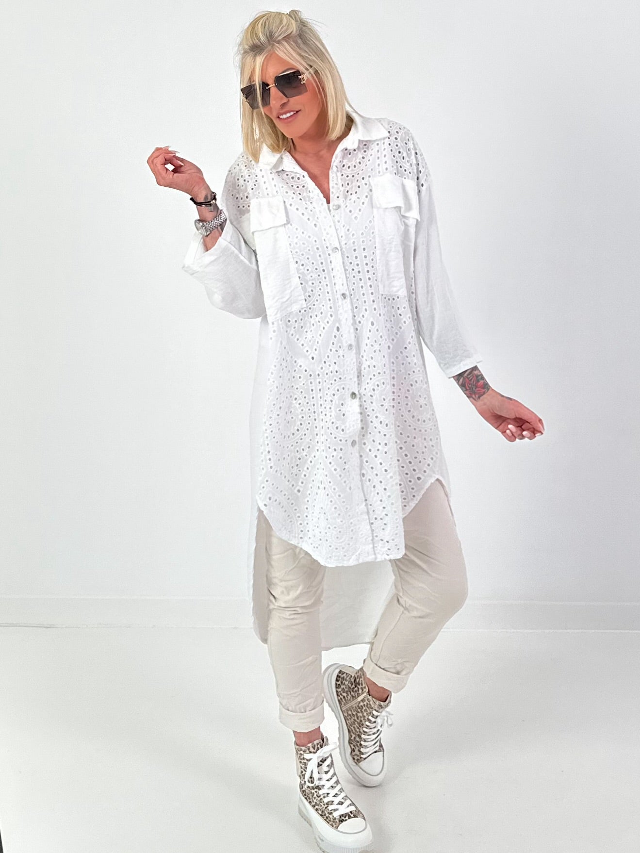Long linen blouse with eyelet embroidery - white
