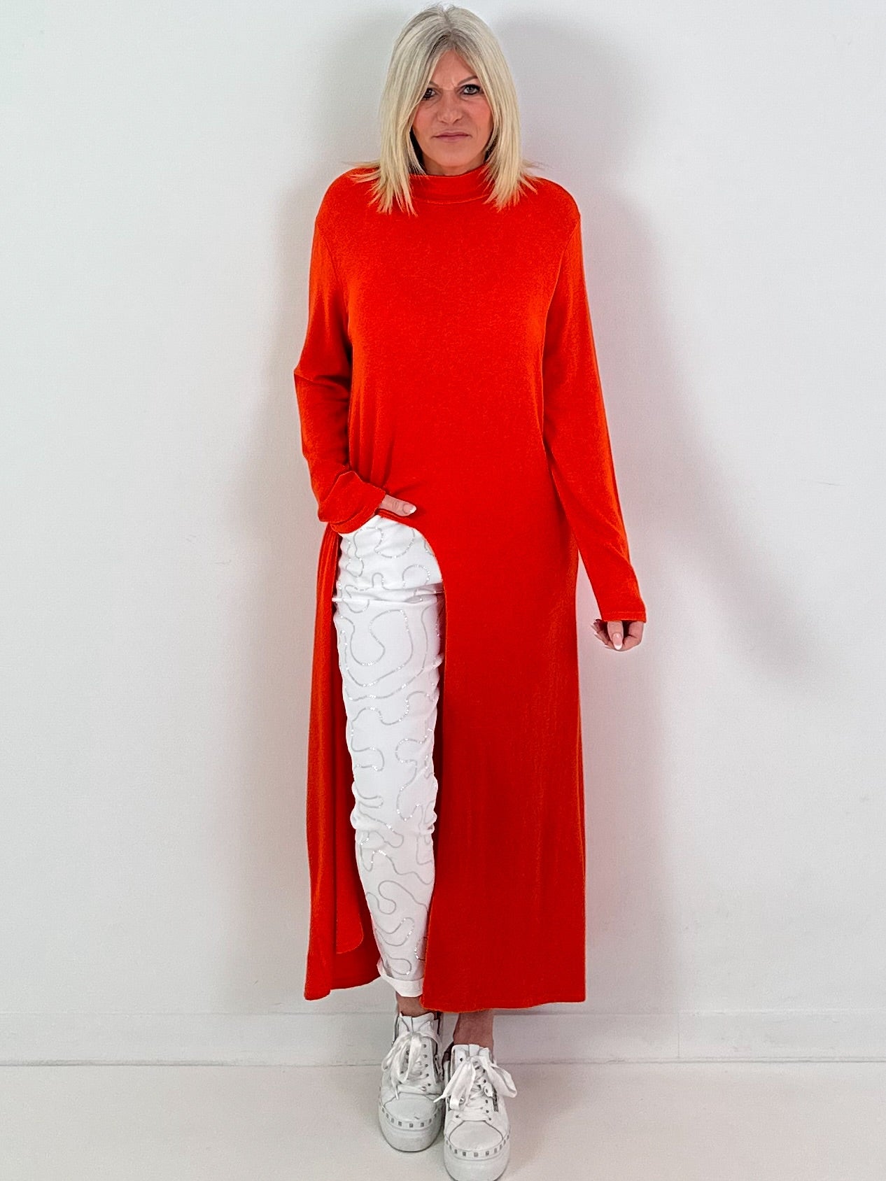 Long Pullover Modell "Calm Comfort" - orange