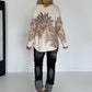 Pullover mit V-Ausschnitt und Botanical-Print - creme-taupe