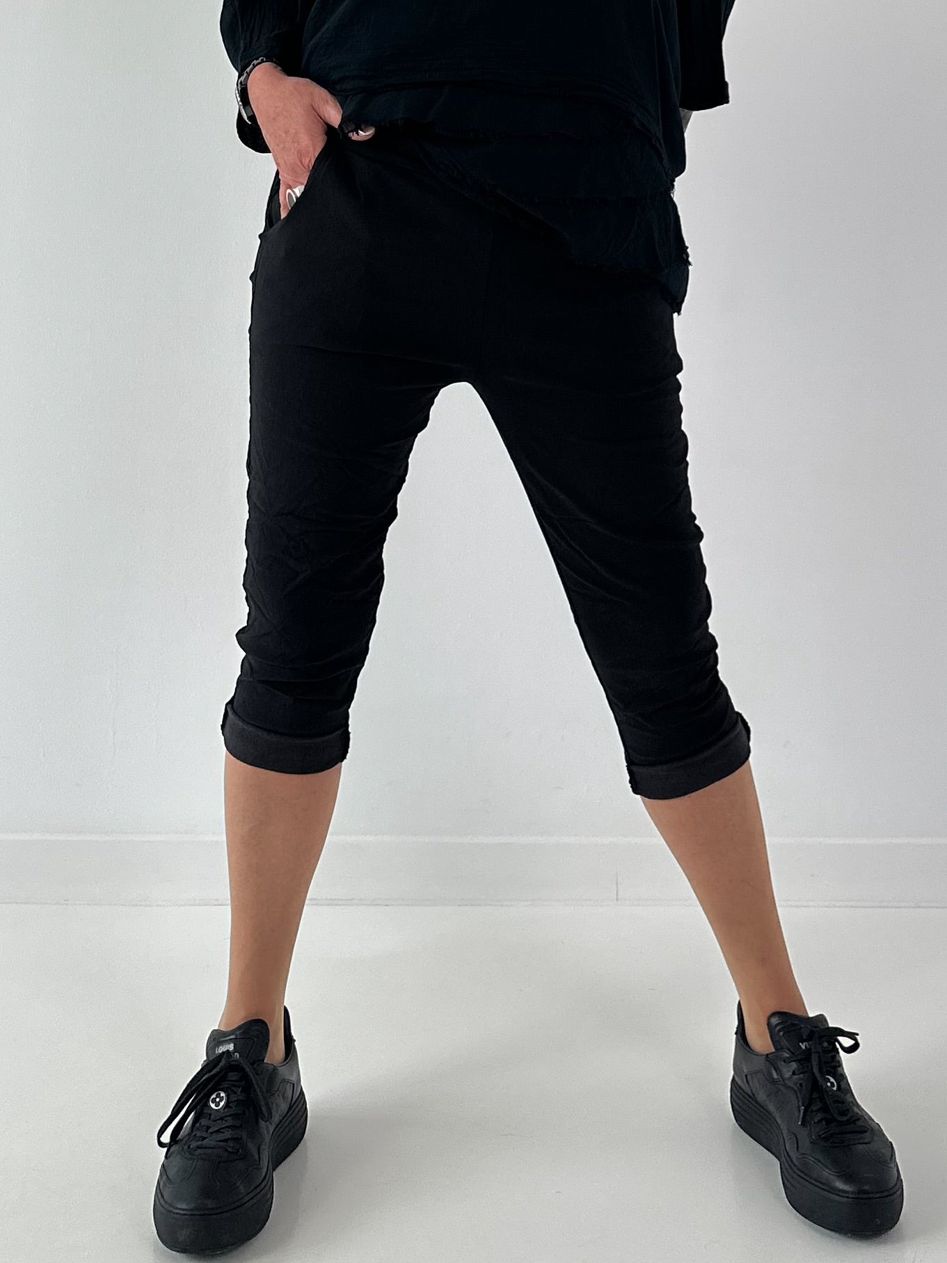 Capri Hose mit Bindeband - schwarz