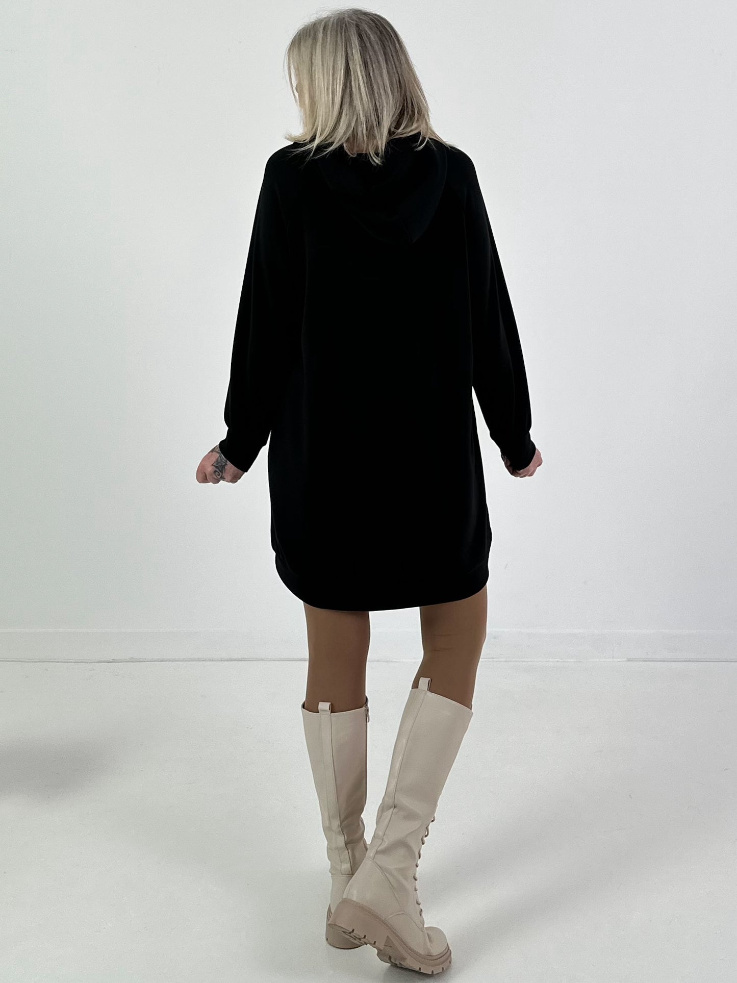 Long Hoodie/Kleid Modell "Edition M" - schwarz