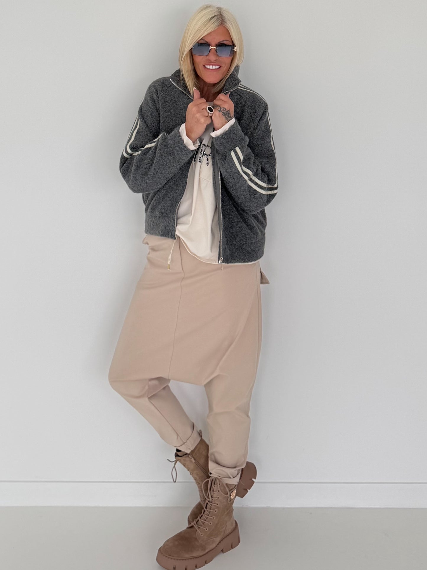 Jacke mit Streifen-Details - grau