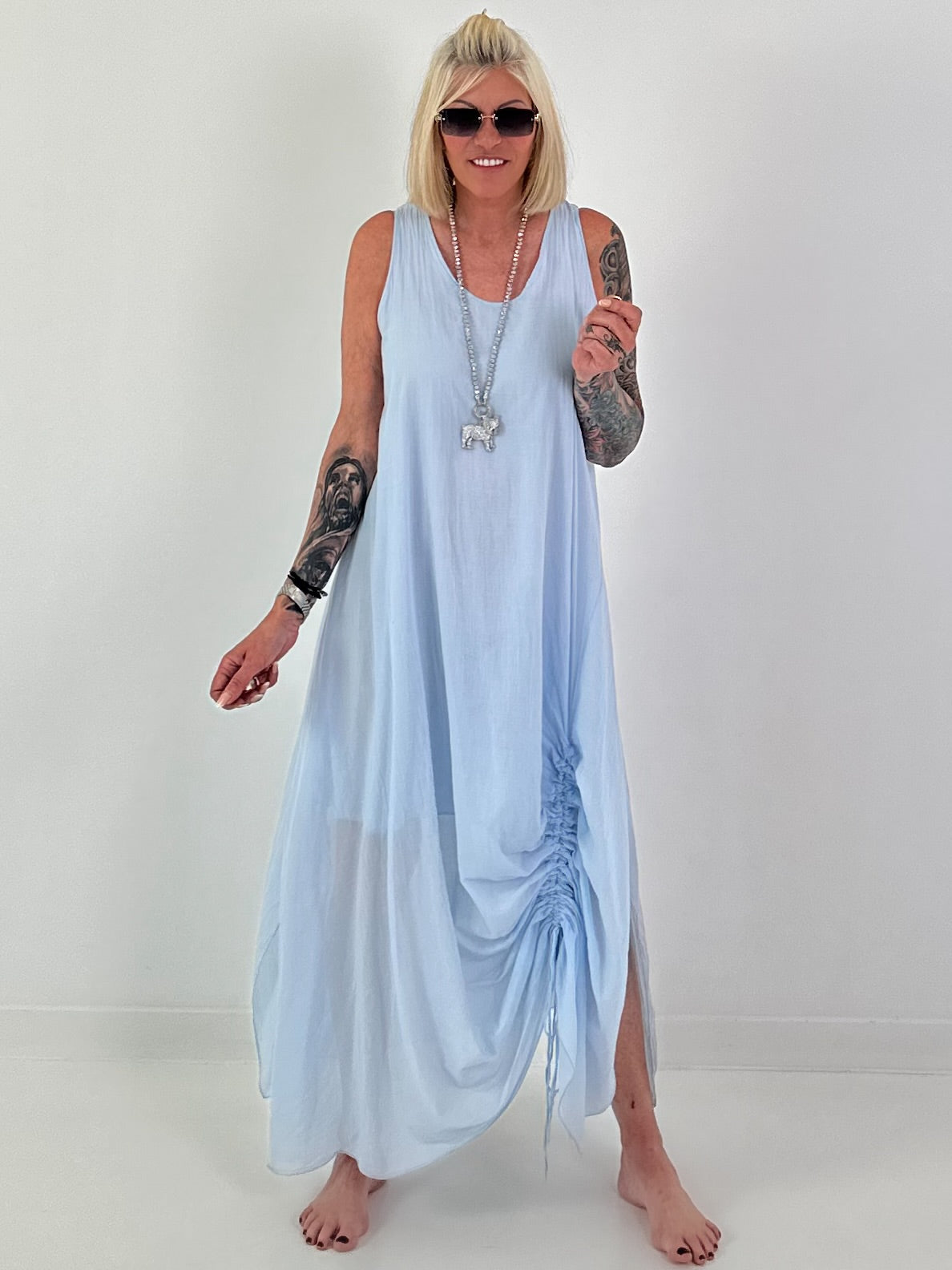 Sommerkleid mit Raff-Detail - hellblau