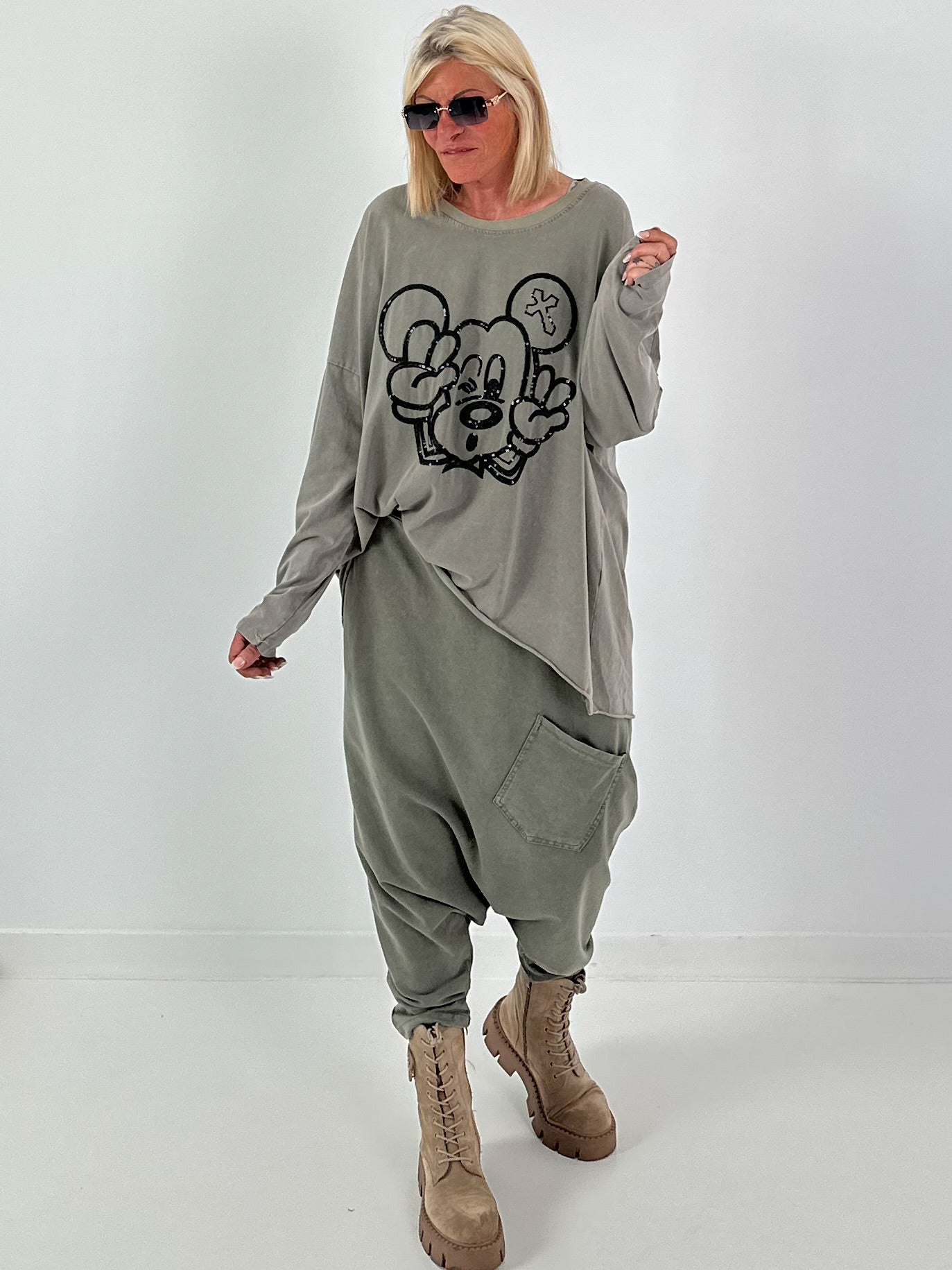 Oversized Sweater mit Paillettenprint - khaki