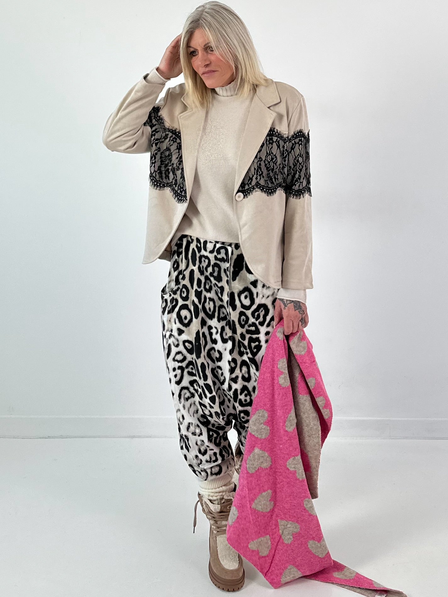 Harem pants model "Deep&amp;Wild" - ecru-multicoloured