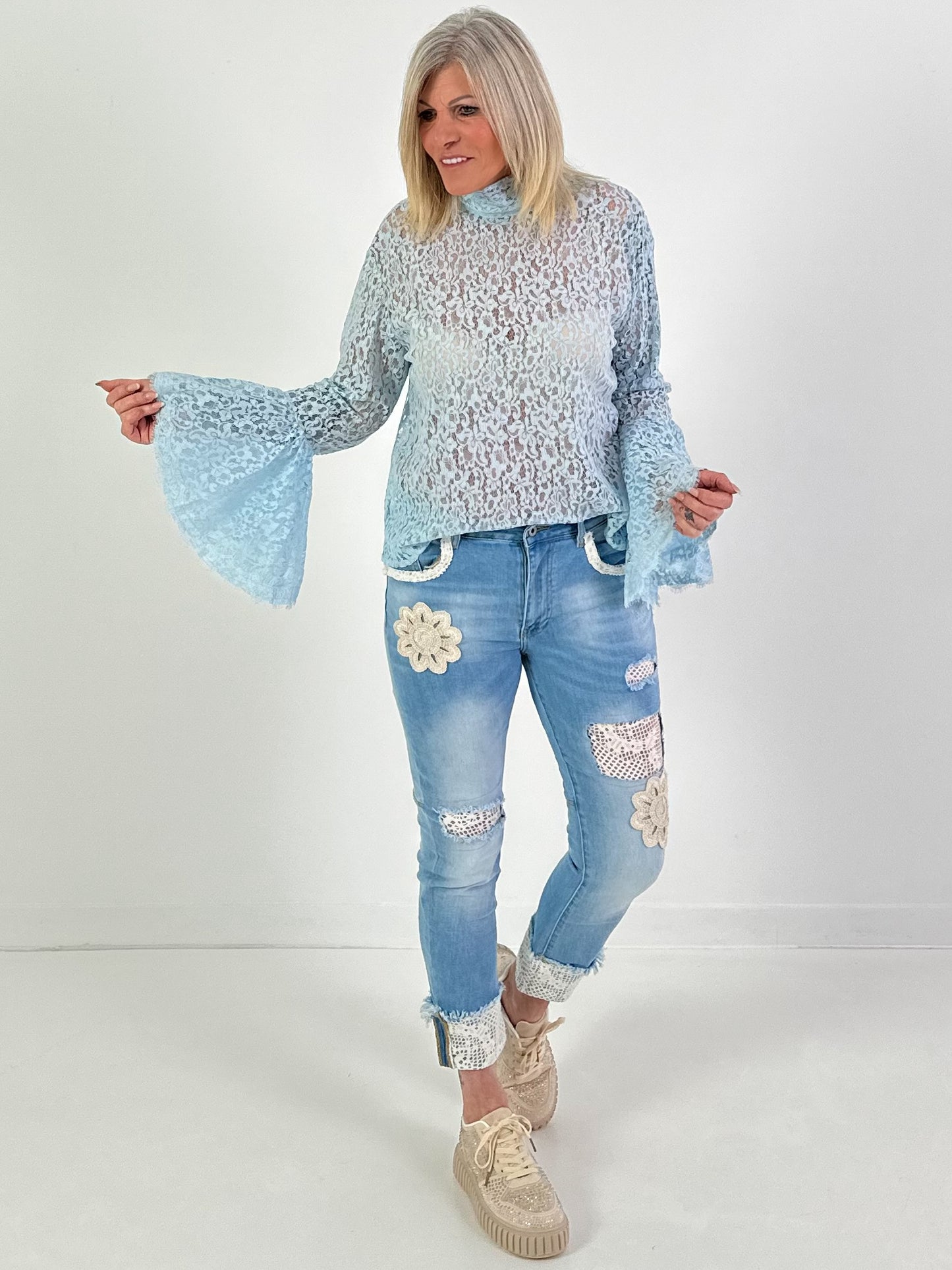 Lace tunic model "Graceful Spirit" - light blue