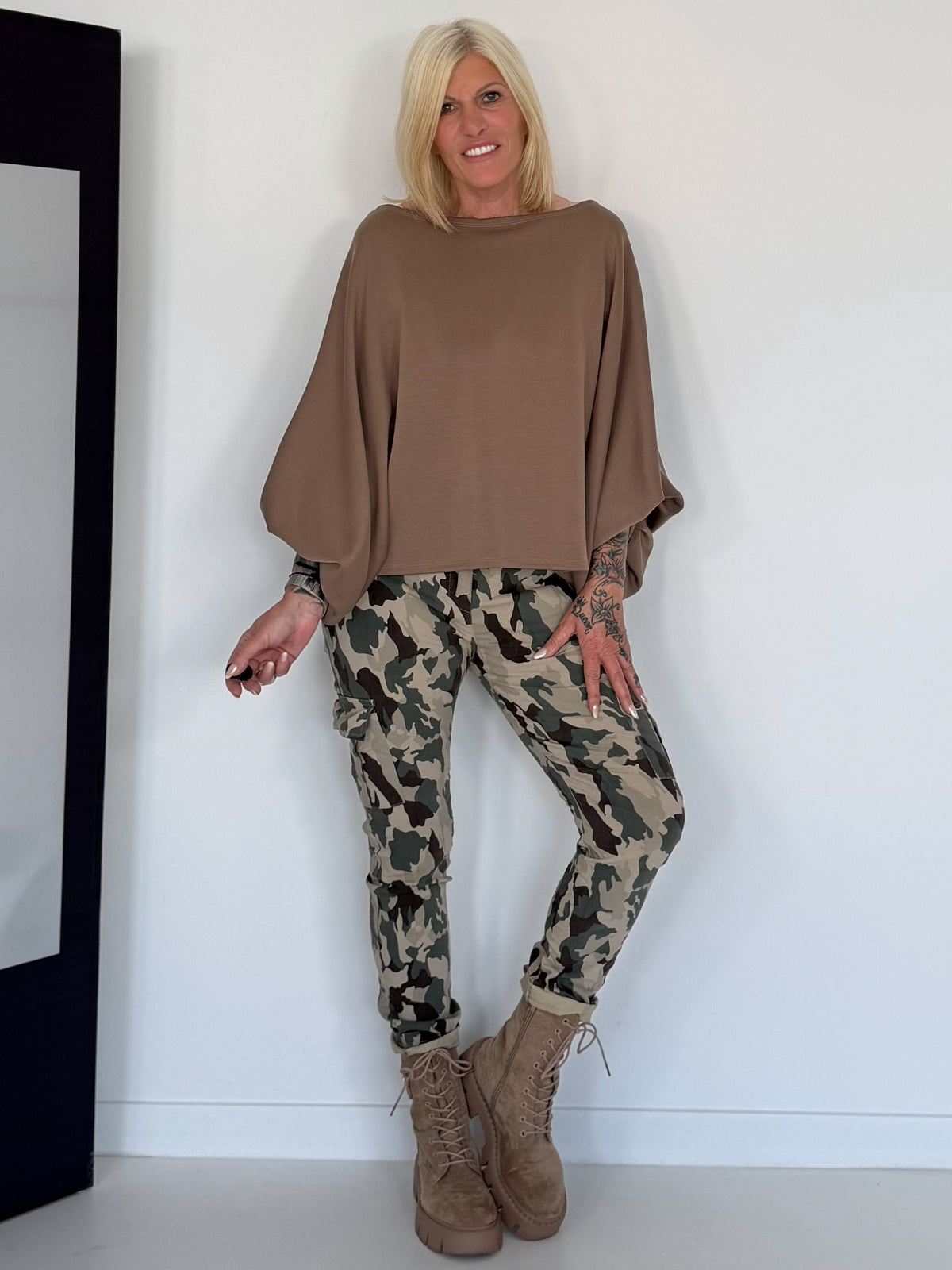 Cargo trousers with camouflage print -beige-olive-multicoloured