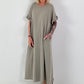 Langes Kleid mit kurzen Rüschen-Ärmeln - taupe