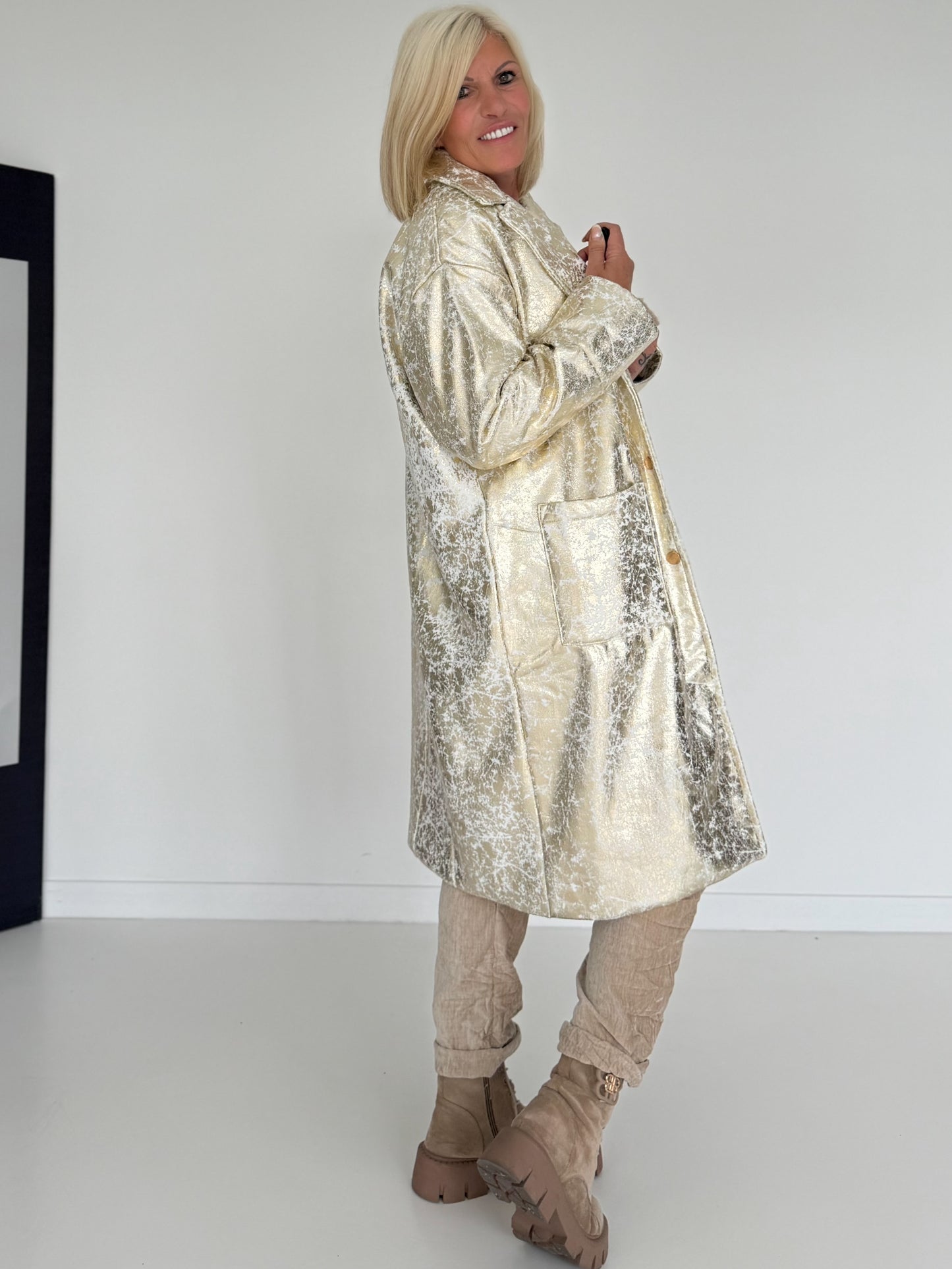 Vintage-look coat with gold effect - gold-ecru