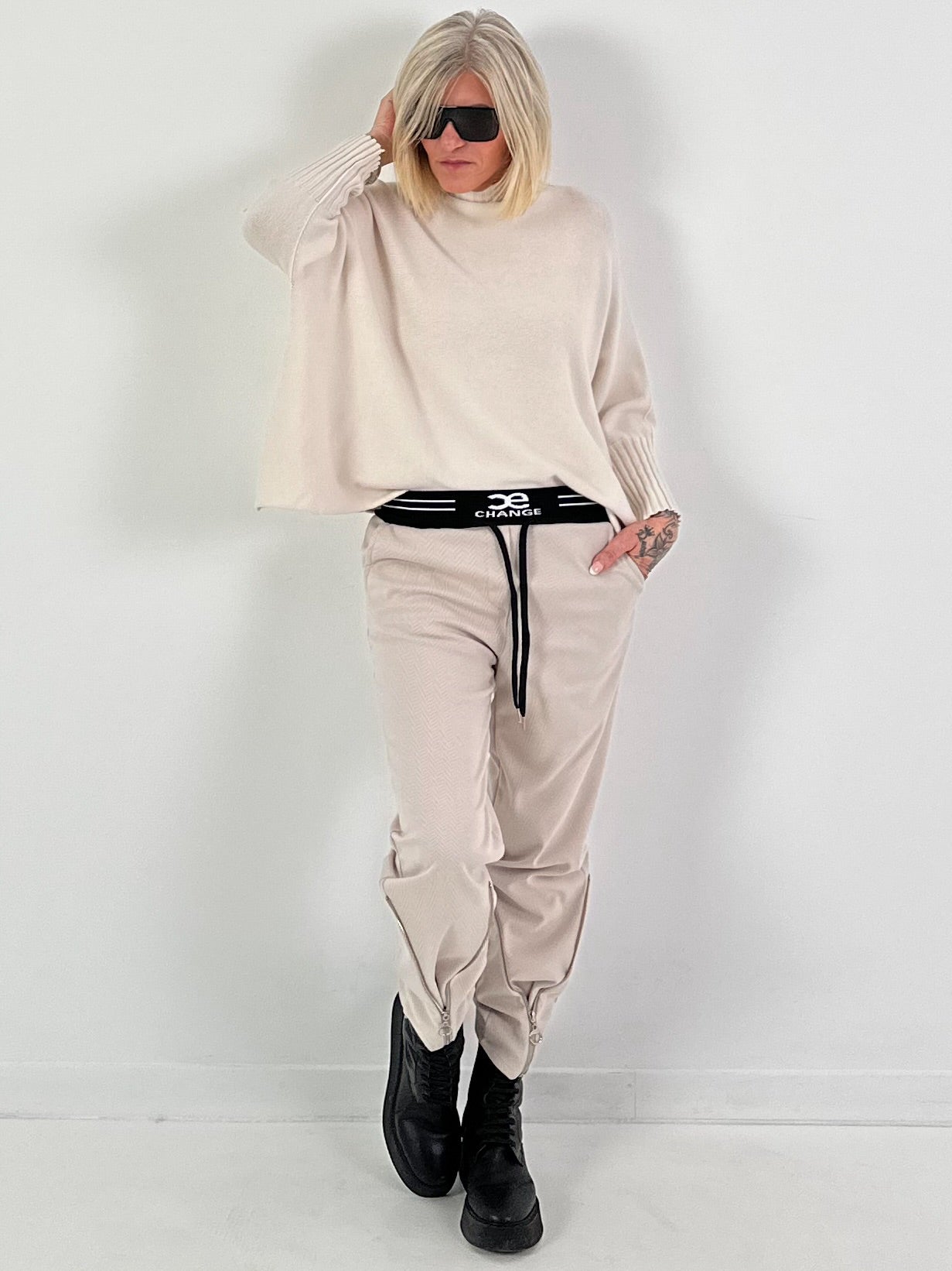 Coltrui model “Free Fall” - beige