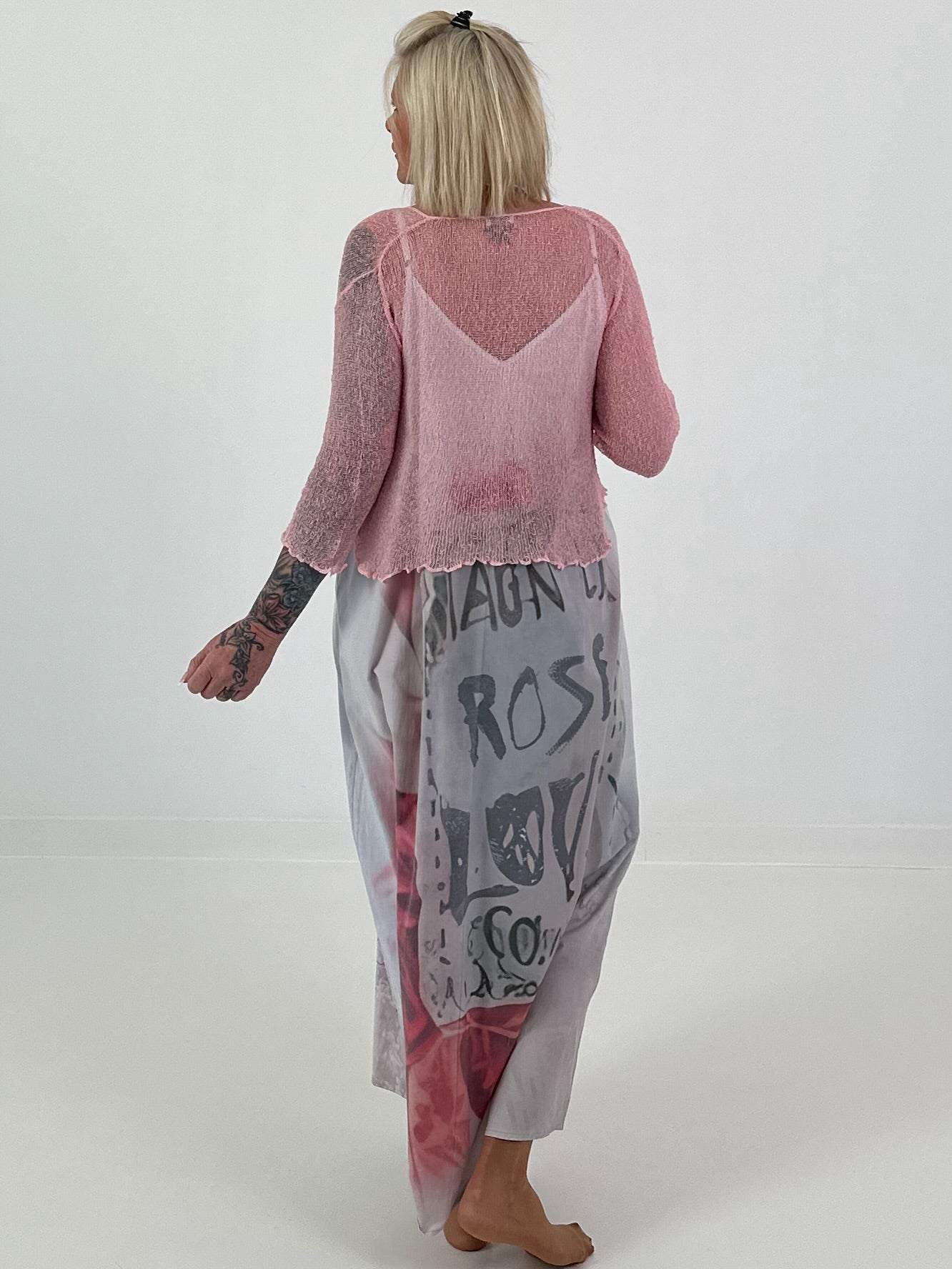 Long dress with print motif and side pockets - grey-multicoloured