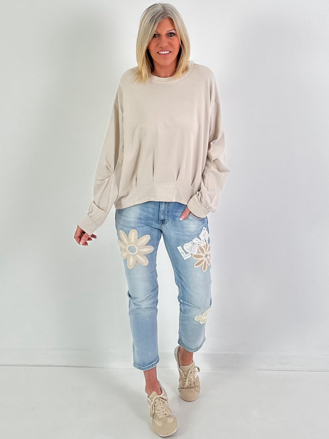 Sweater with inset pleats - beige