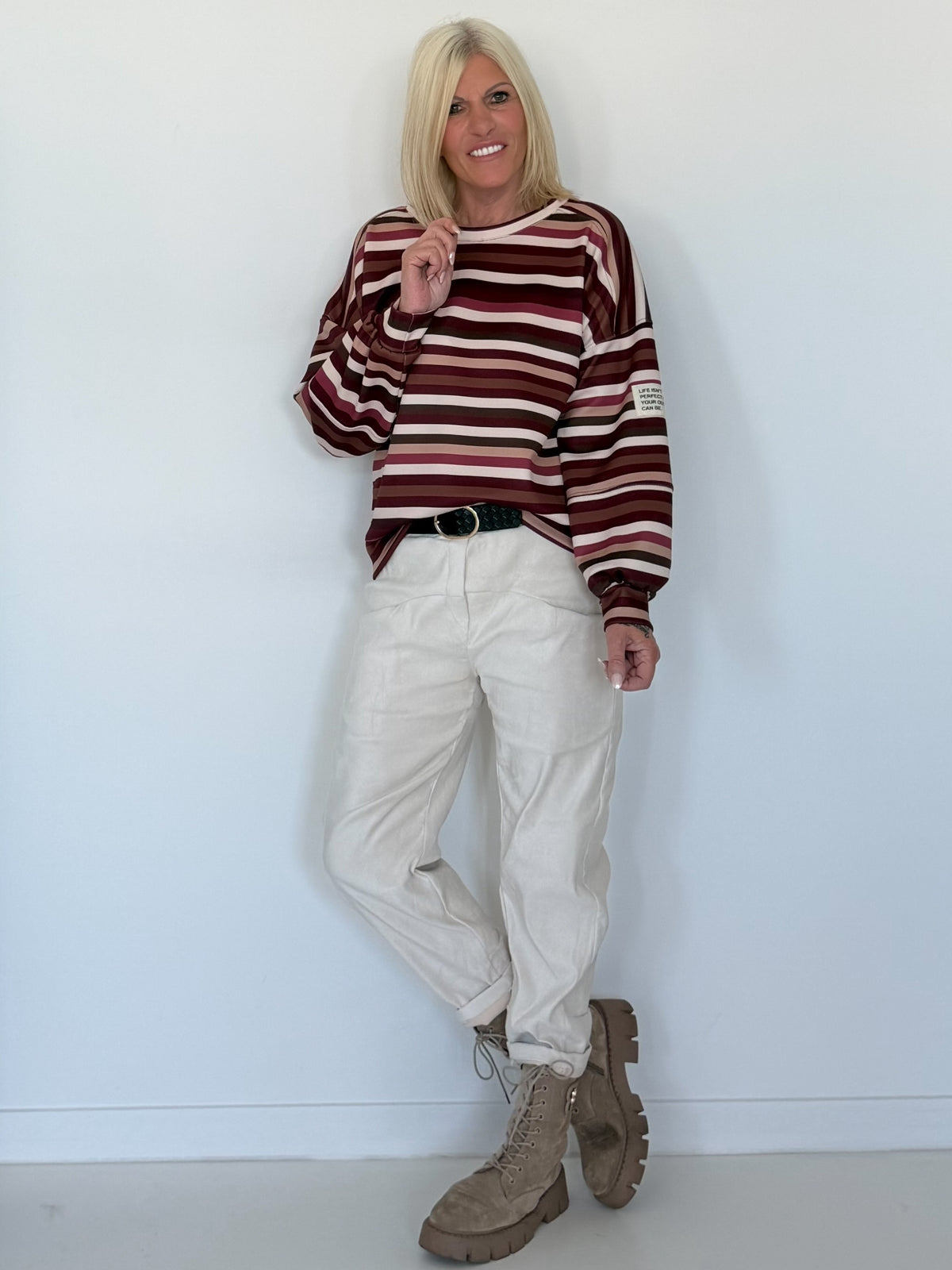 Sweater mit Allover-Streifen-Print - burgundi-mehrfarbig