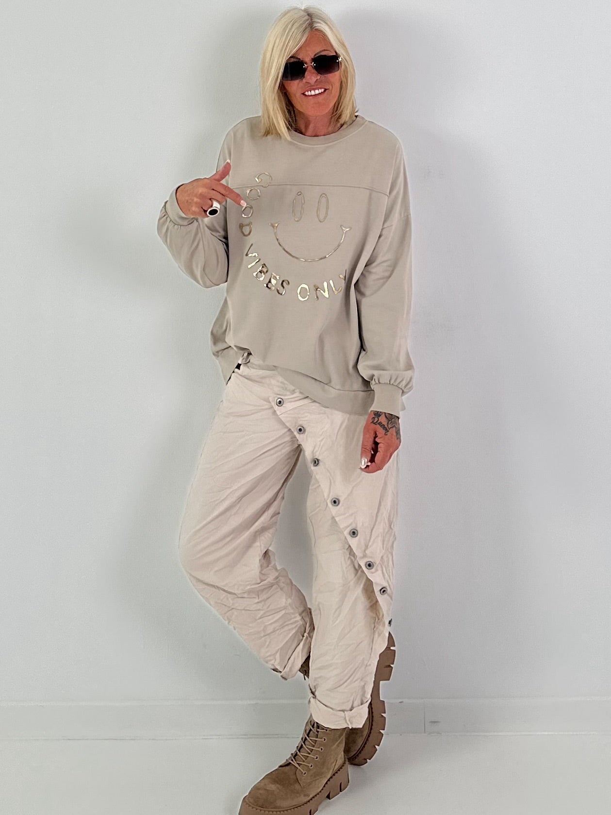 Sweater Good vibes only - beige