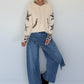 Hoodie mit Kängurutasche und trendigen Leo Sternelementen - beige
