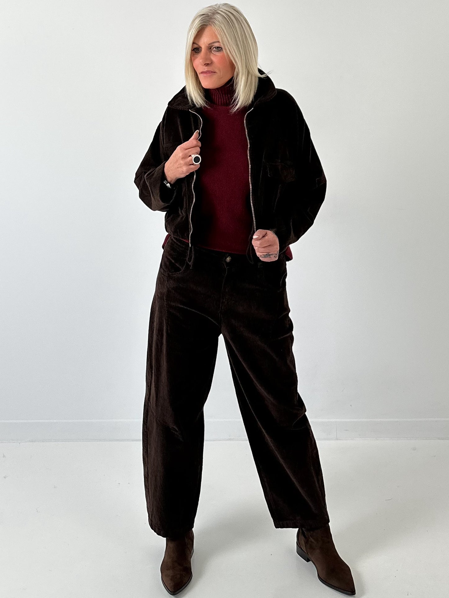 Wijde corduroy broek "Sarandra" - chocolade