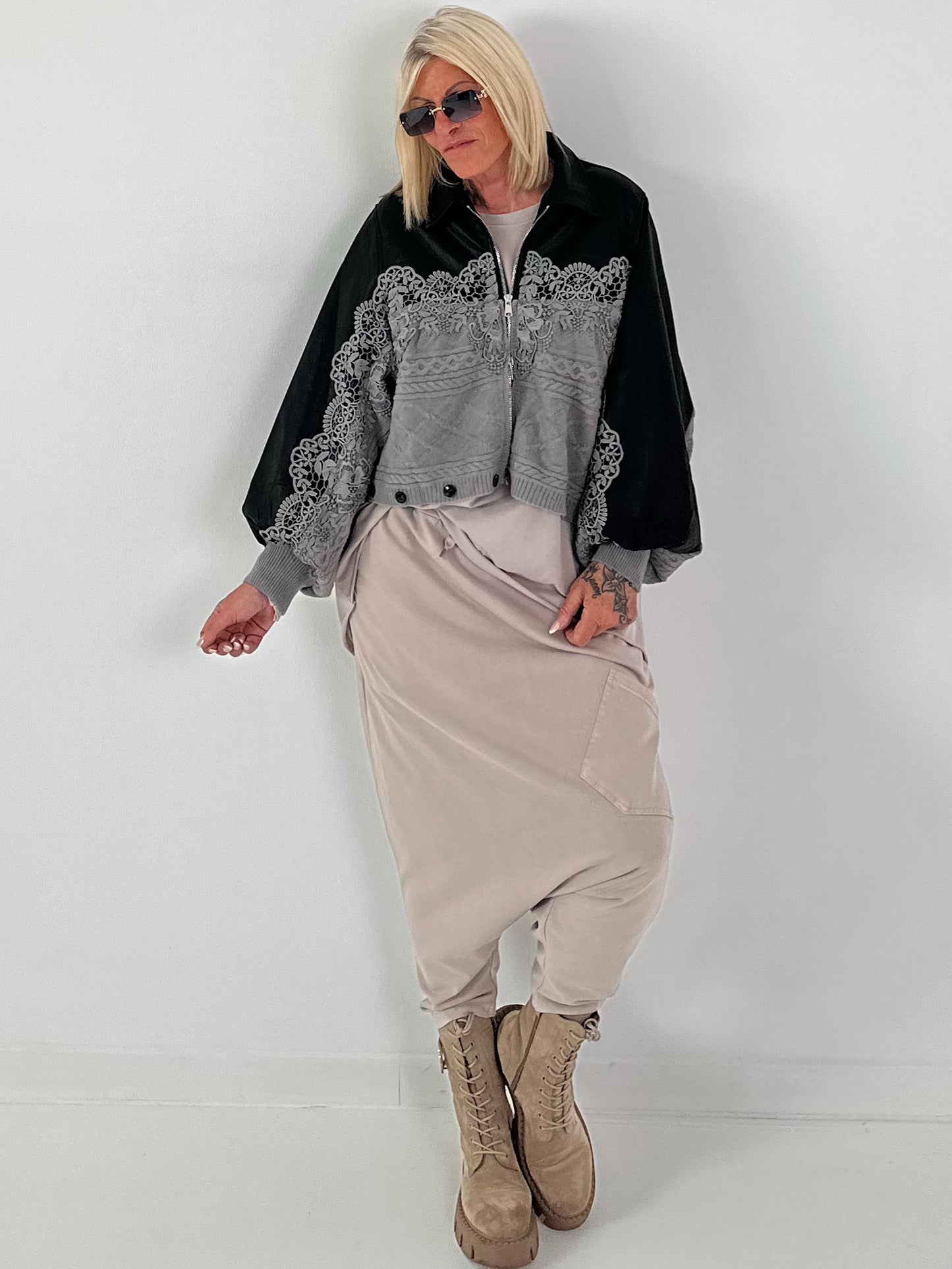 1 Jacke 2 Looks - schwarz-grau