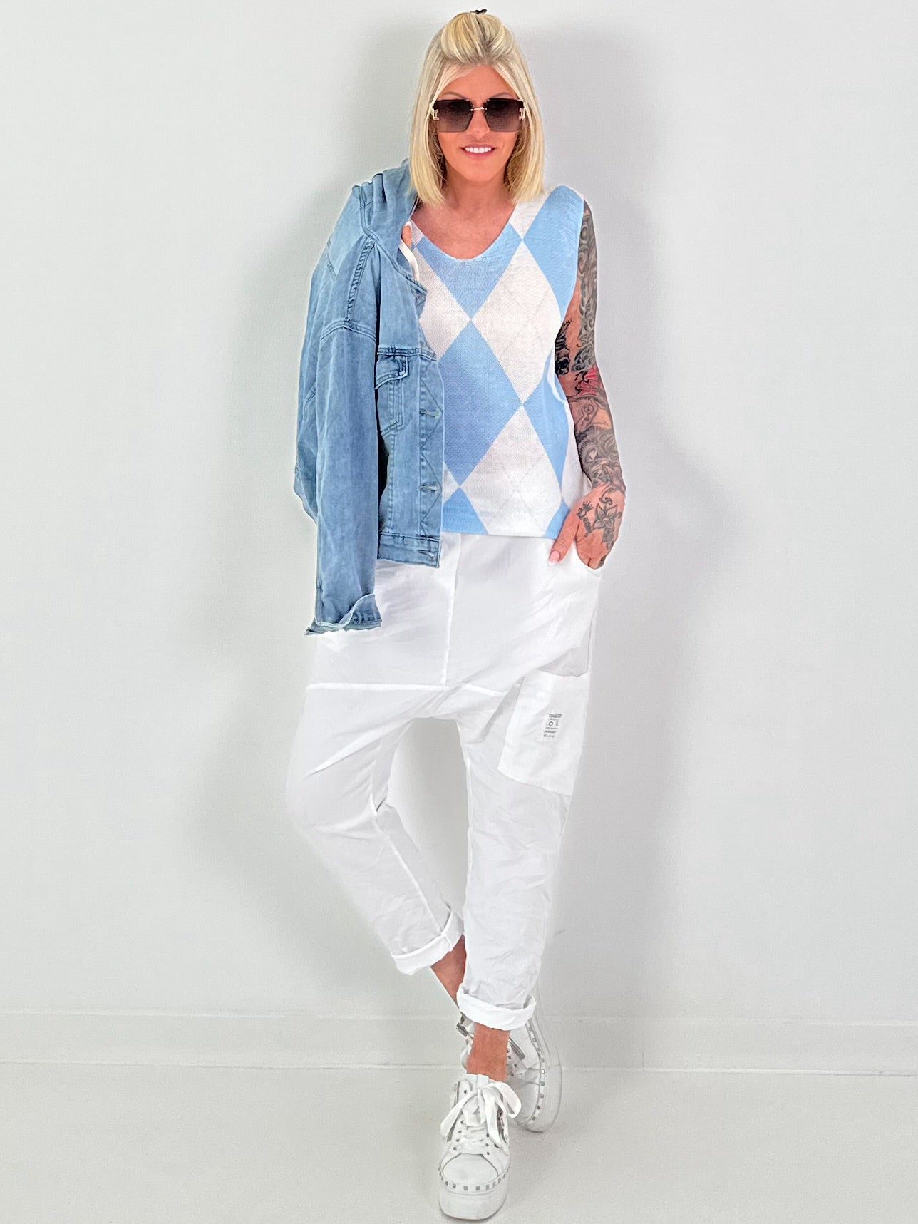Pullunder mit Raute - weiss-hellblau