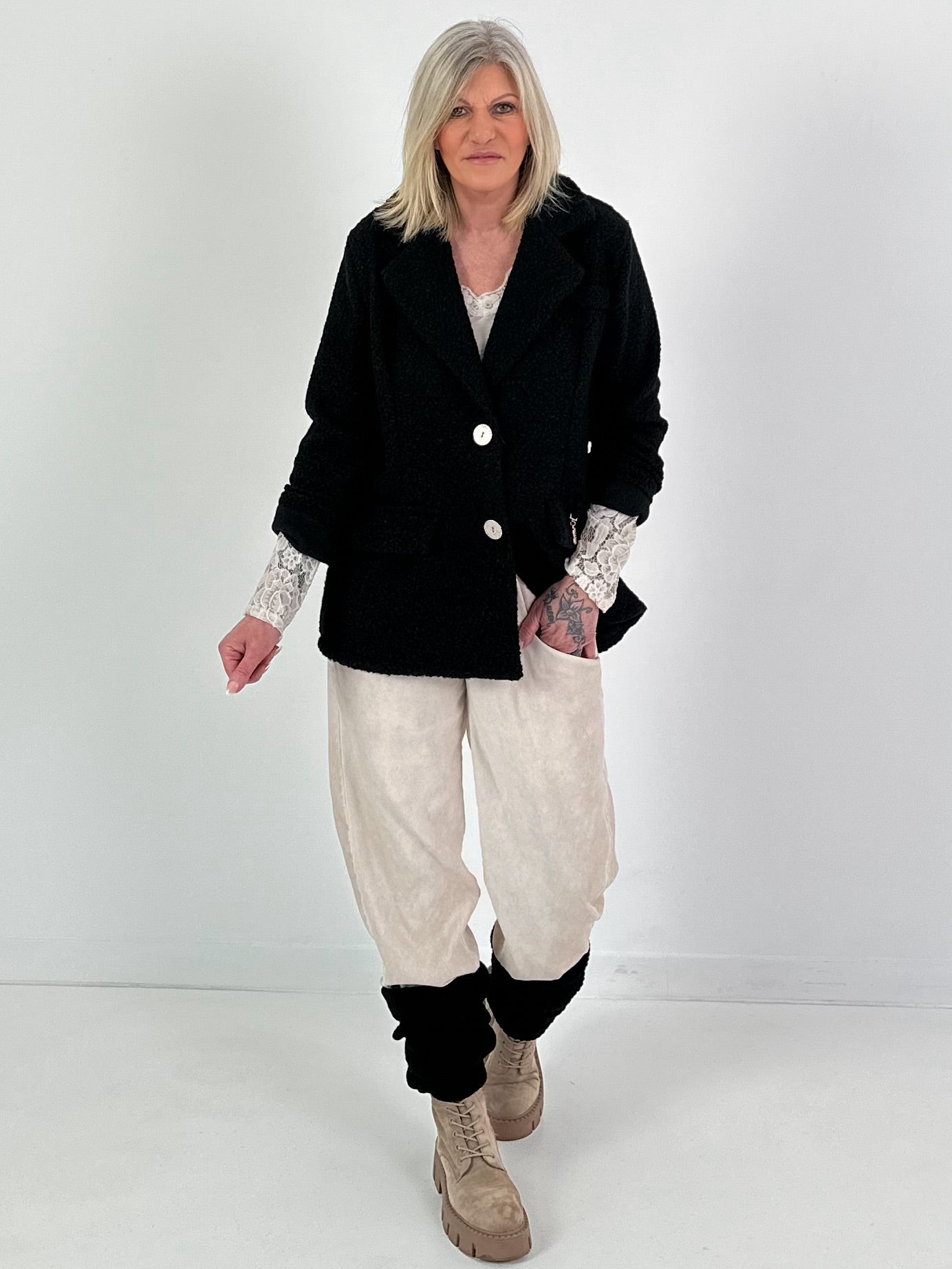 Bouclé Jacke - schwarz