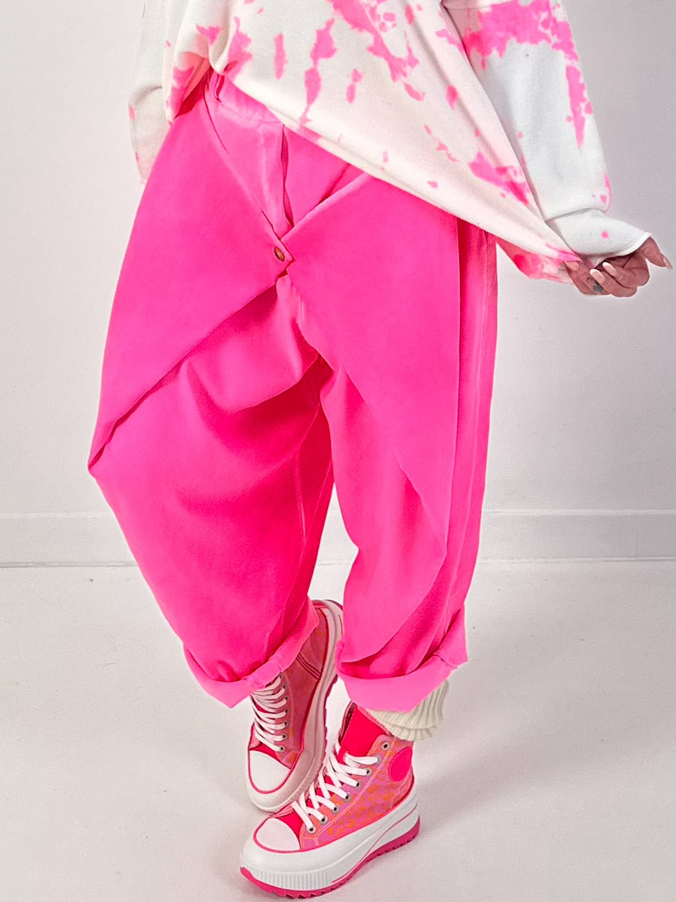 Suede-look trousers, model "Soft Layer" - neon pink