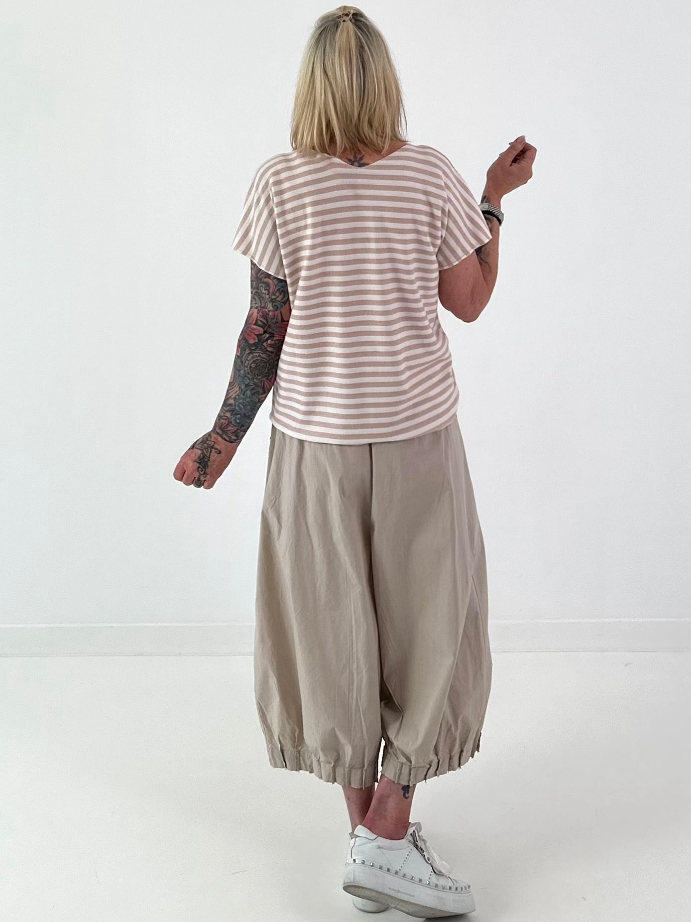 Gestreiftes Feinstrick Shirt - beige-weiss