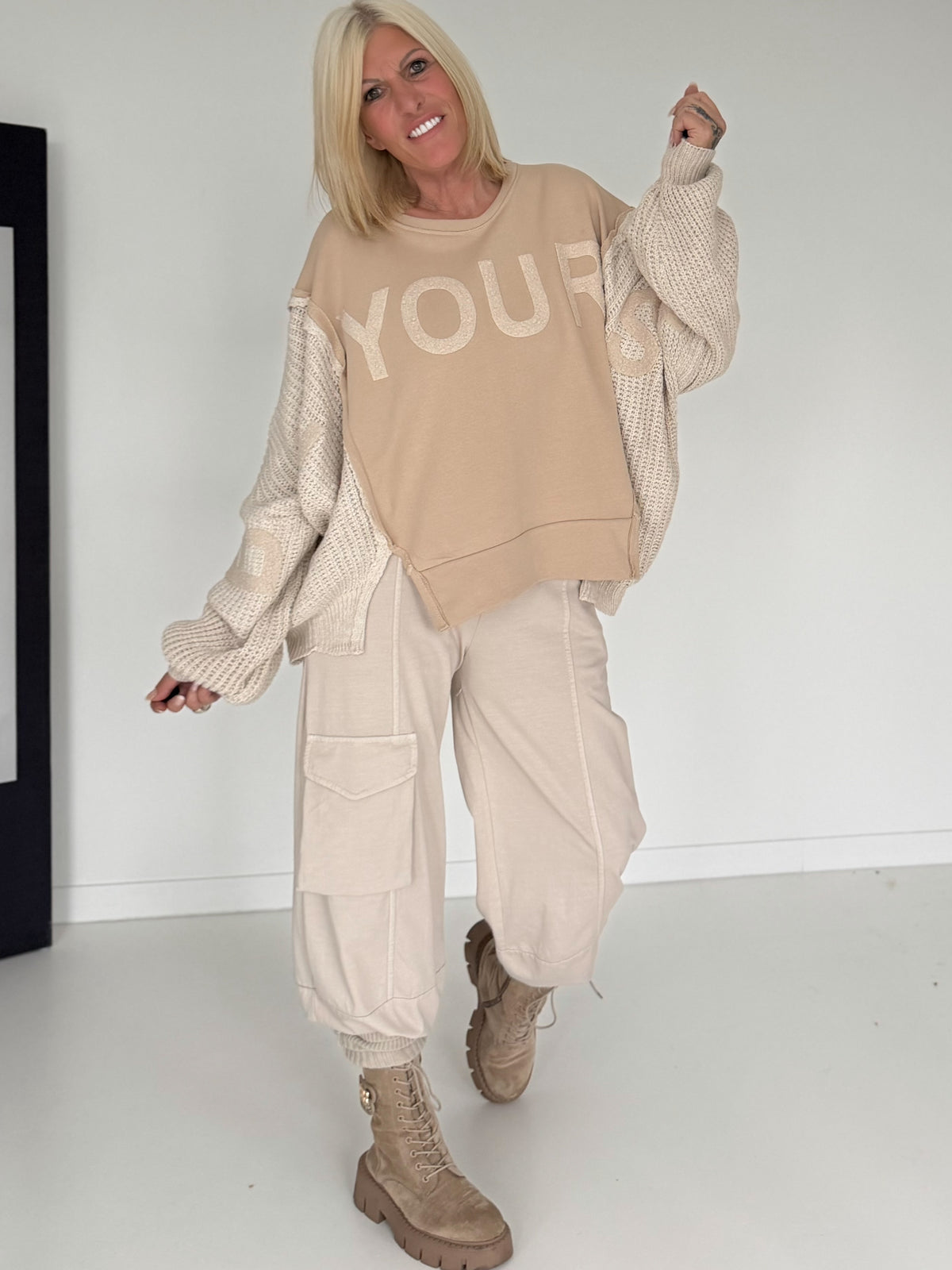 Sweater with knitted inserts - beige